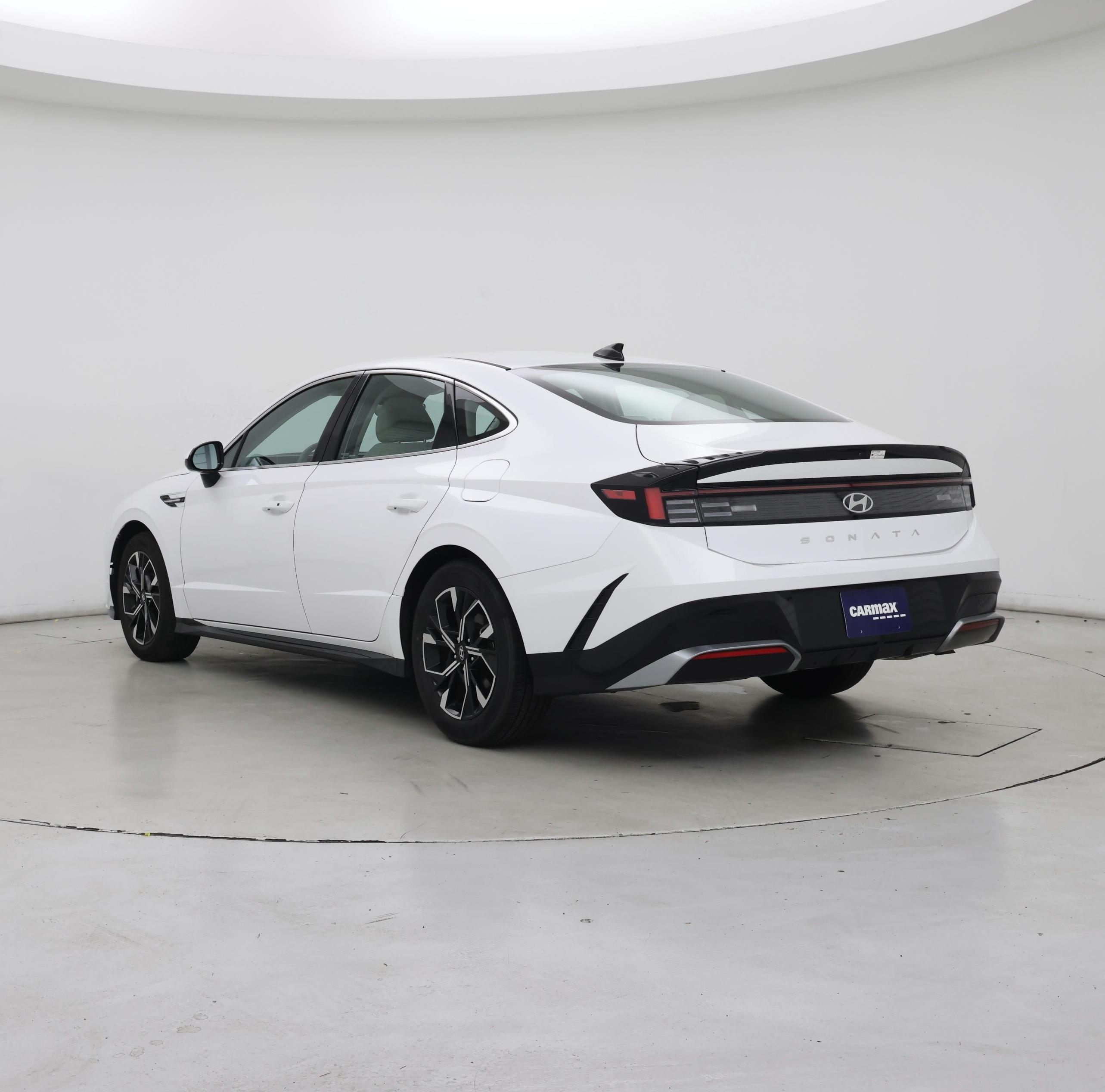 Thumbnail: 2025 Hyundai Sonata - 2