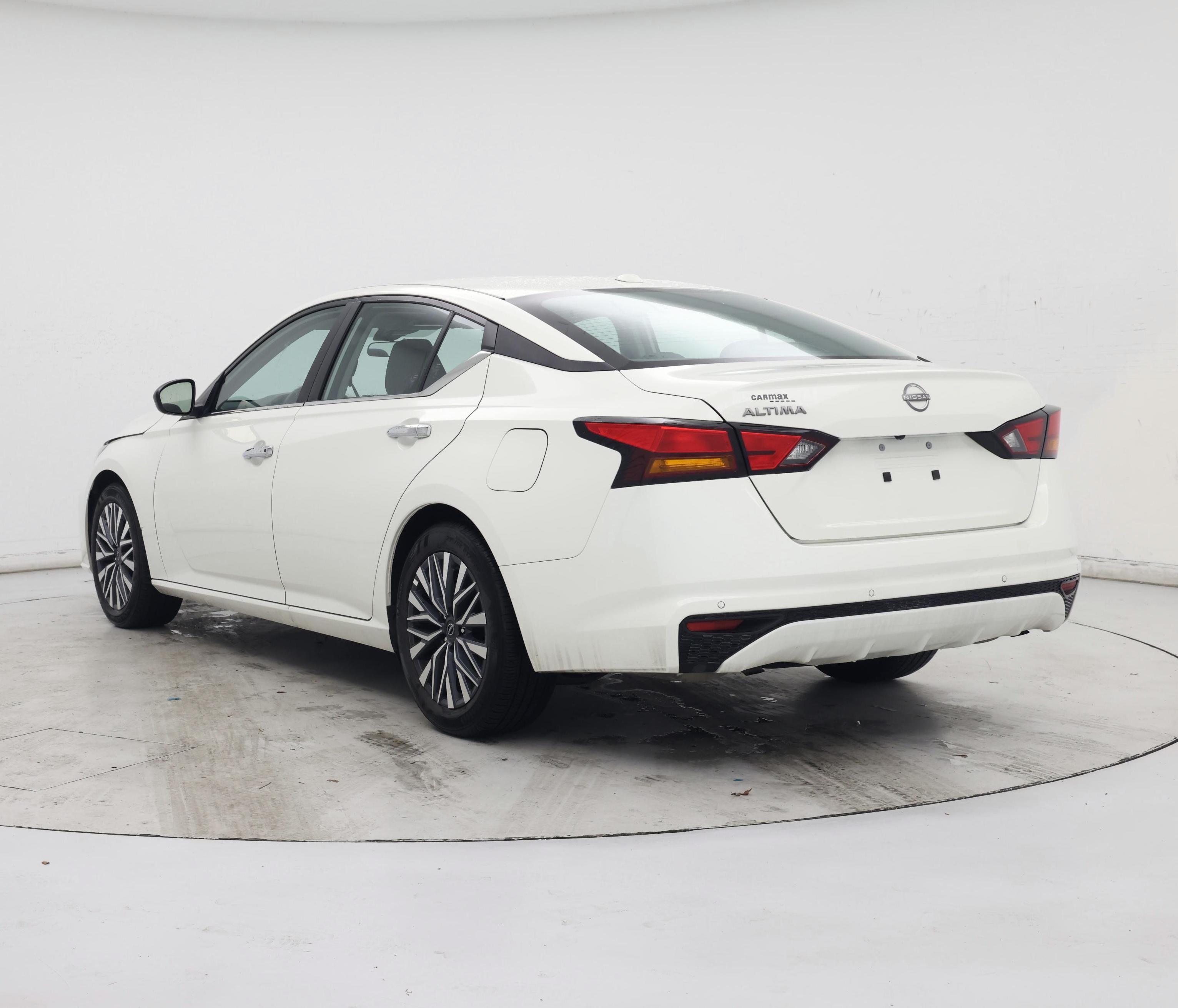 Thumbnail: 2025 Nissan Altima - 2