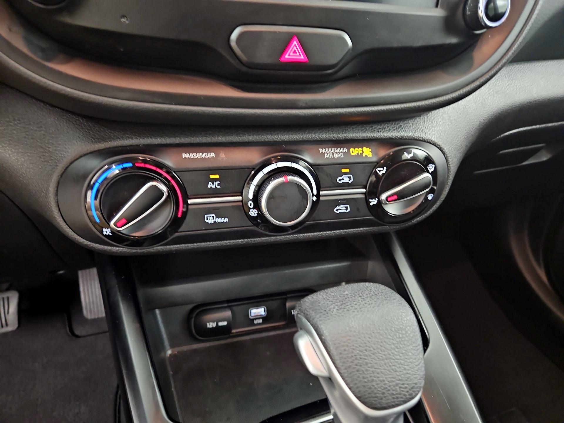 Thumbnail: 2025 Kia Soul - 16