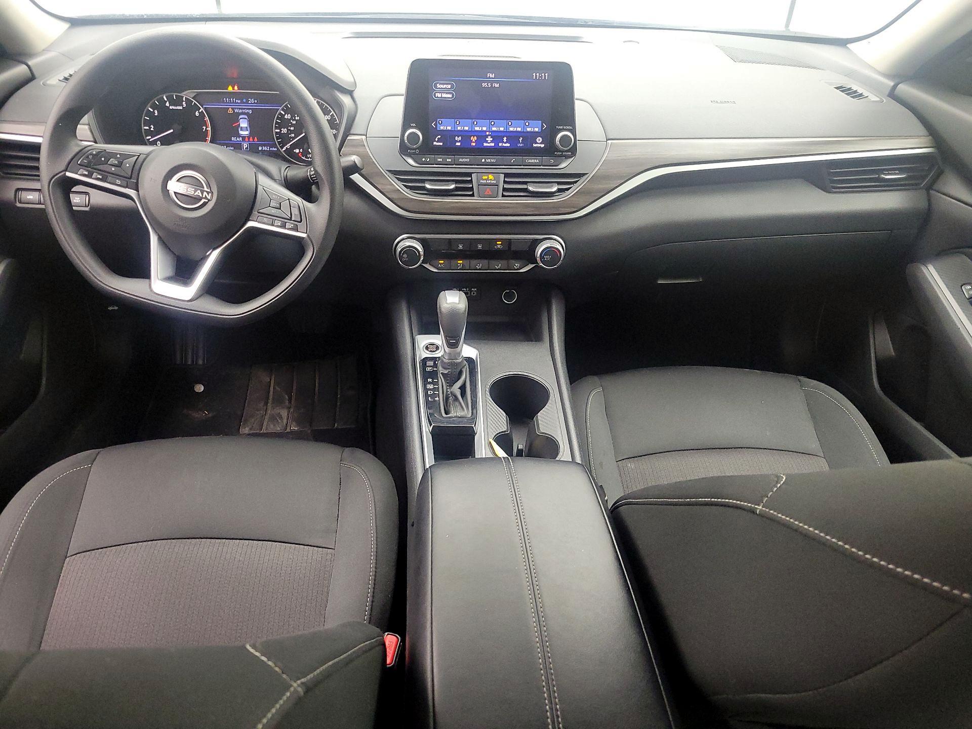 Thumbnail: 2025 Nissan Altima - 9