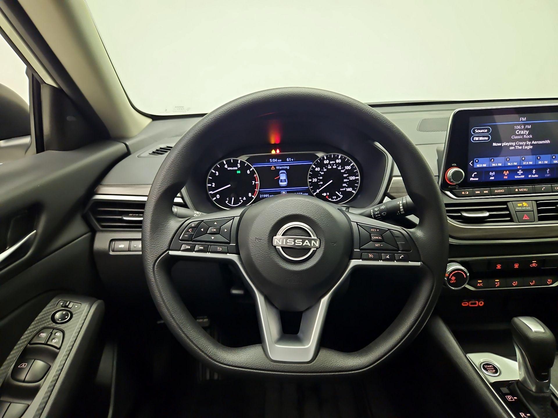 Thumbnail: 2025 Nissan Altima - 10