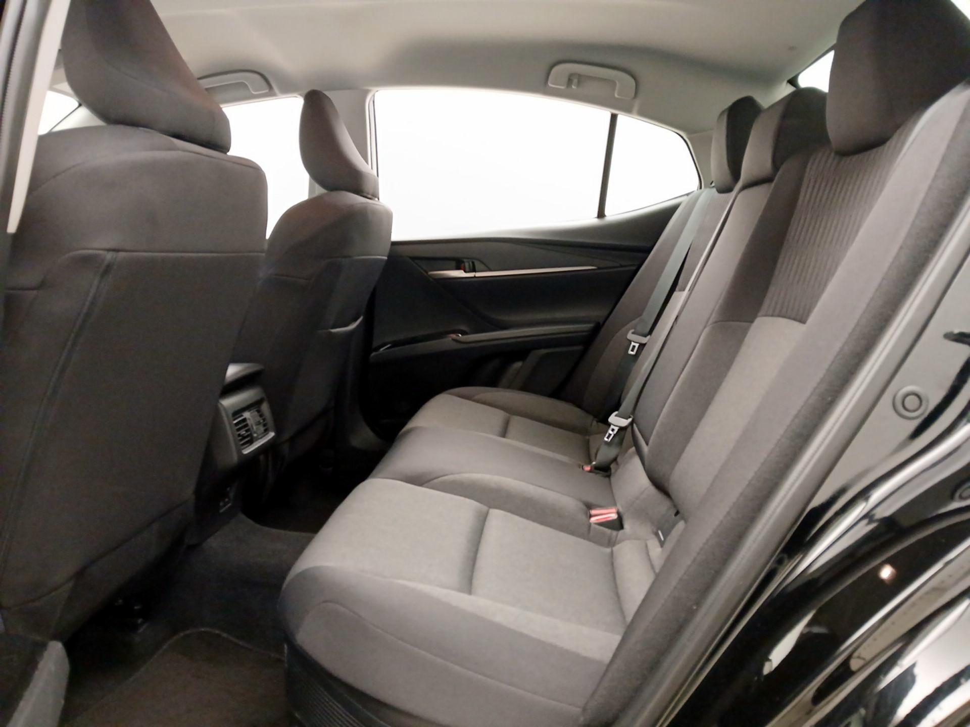 Thumbnail: 2025 Toyota Camry - 19