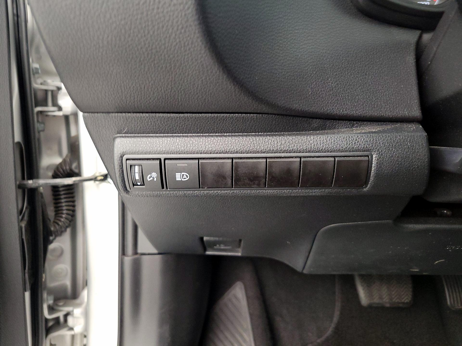 Thumbnail: 2023 Toyota Corolla - 13