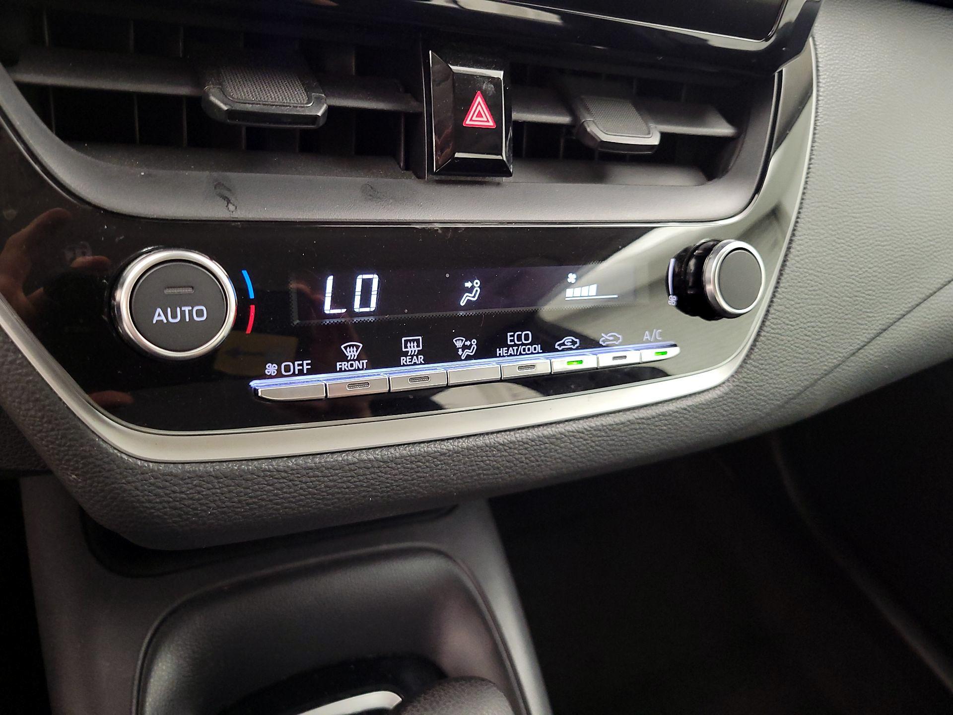 Thumbnail: 2023 Toyota Corolla - 16