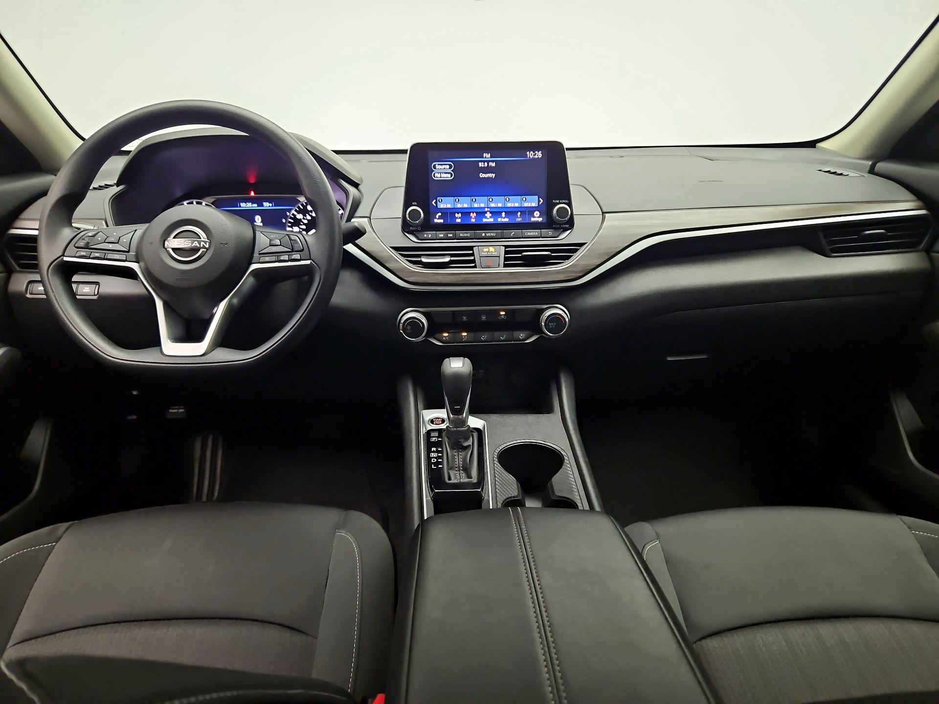 Thumbnail: 2025 Nissan Altima - 9