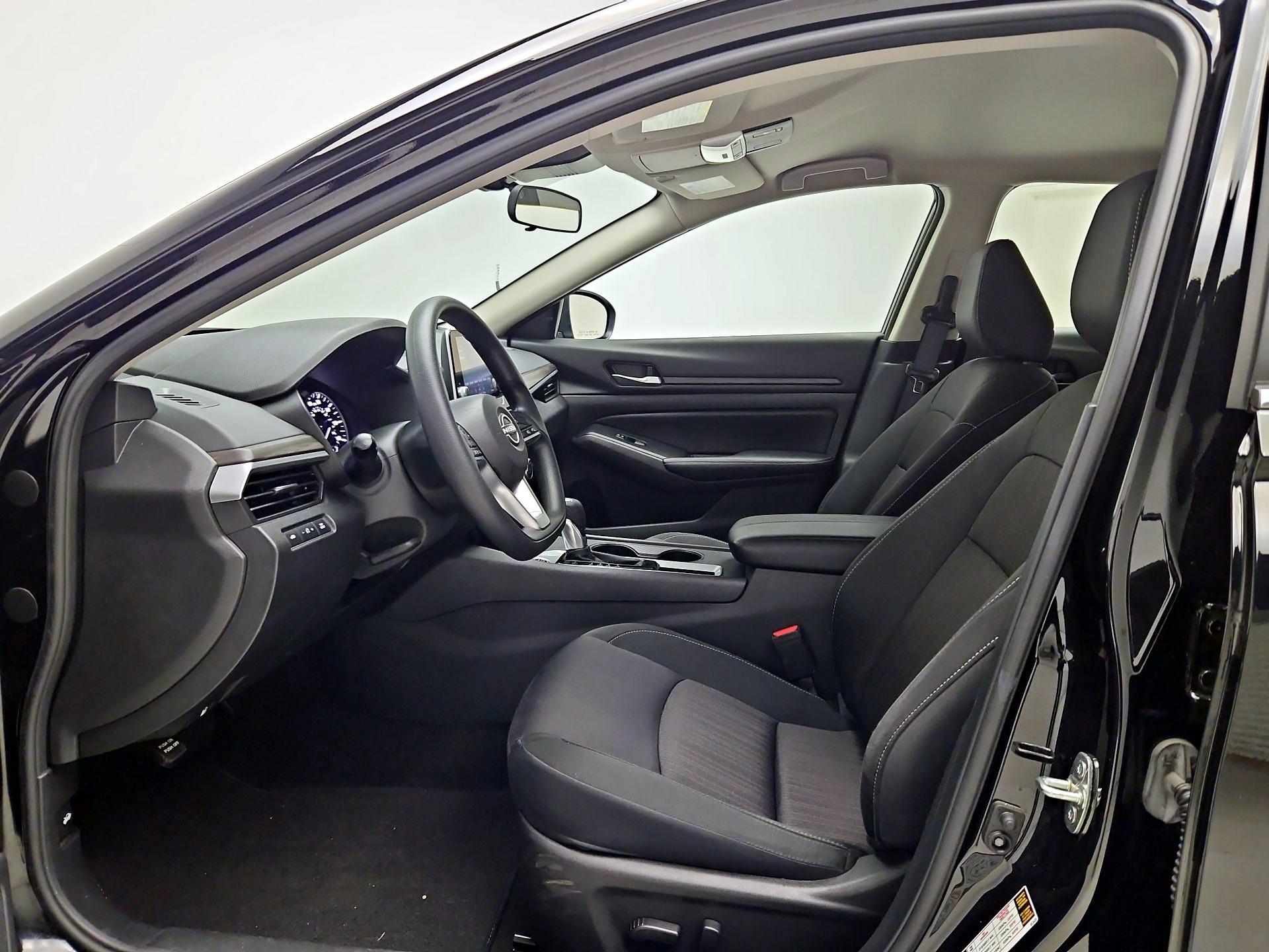 Thumbnail: 2025 Nissan Altima - 11