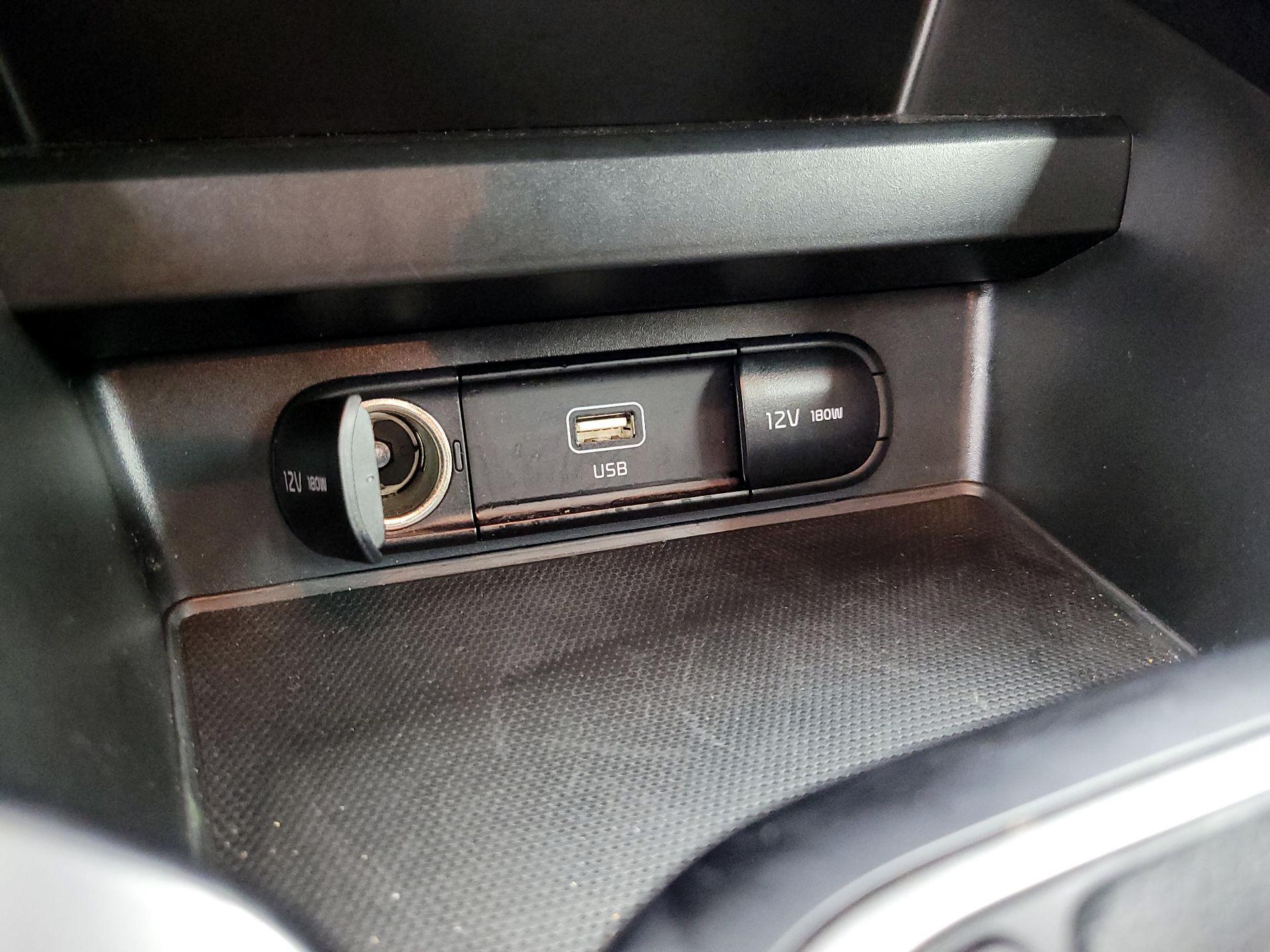 Thumbnail: 2025 Kia Soul - 18