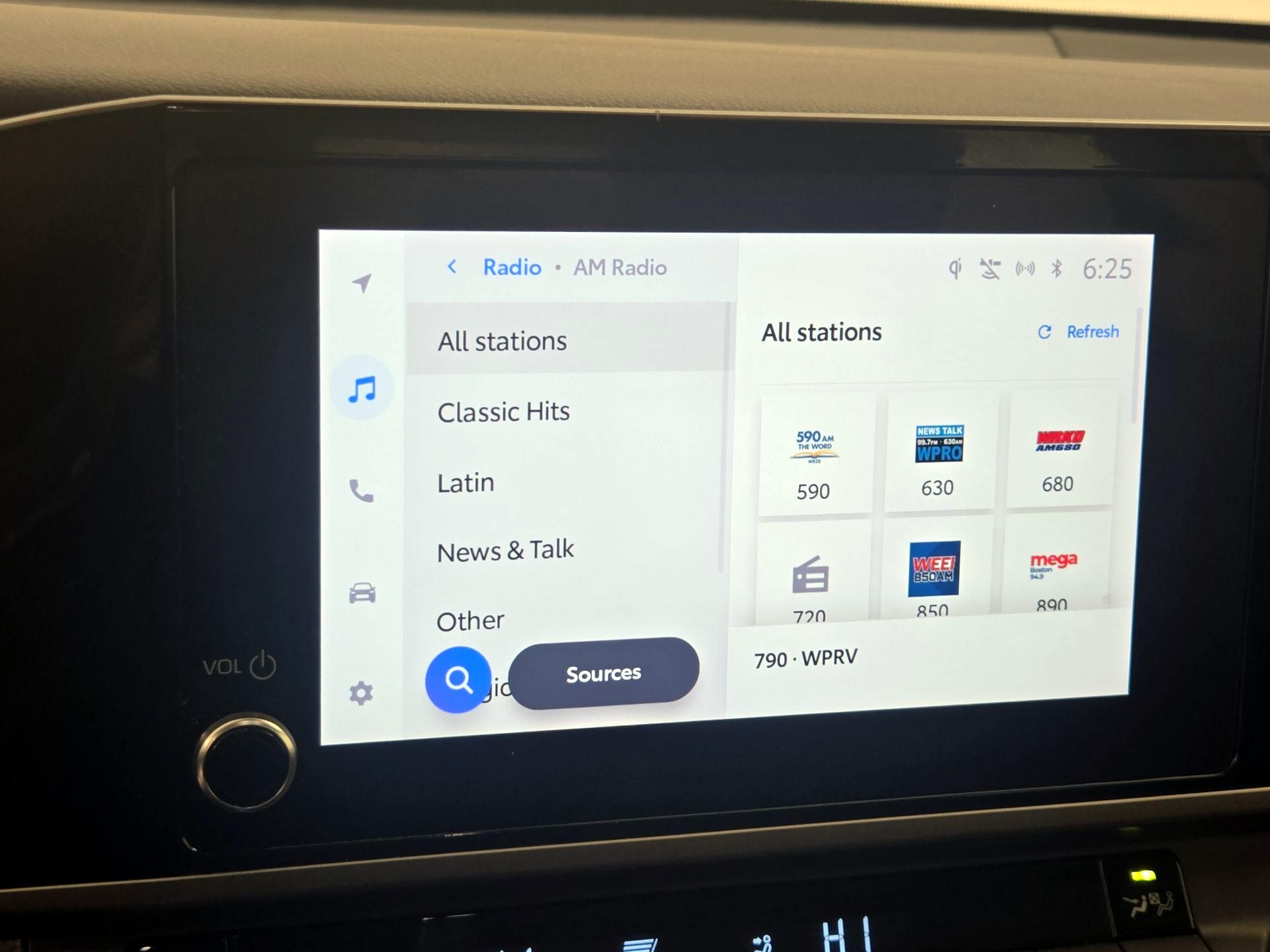 Thumbnail: 2025 Toyota Camry - 15