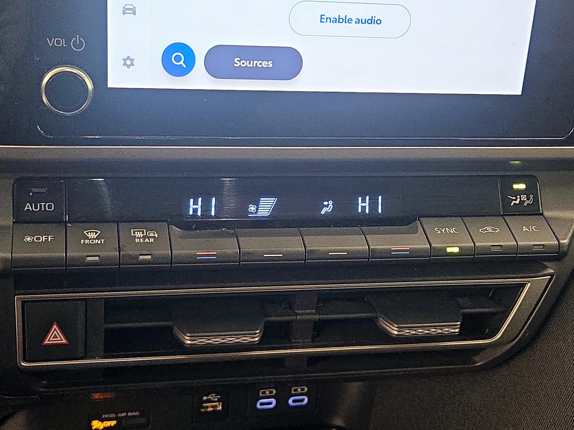 Thumbnail: 2025 Toyota Camry - 16