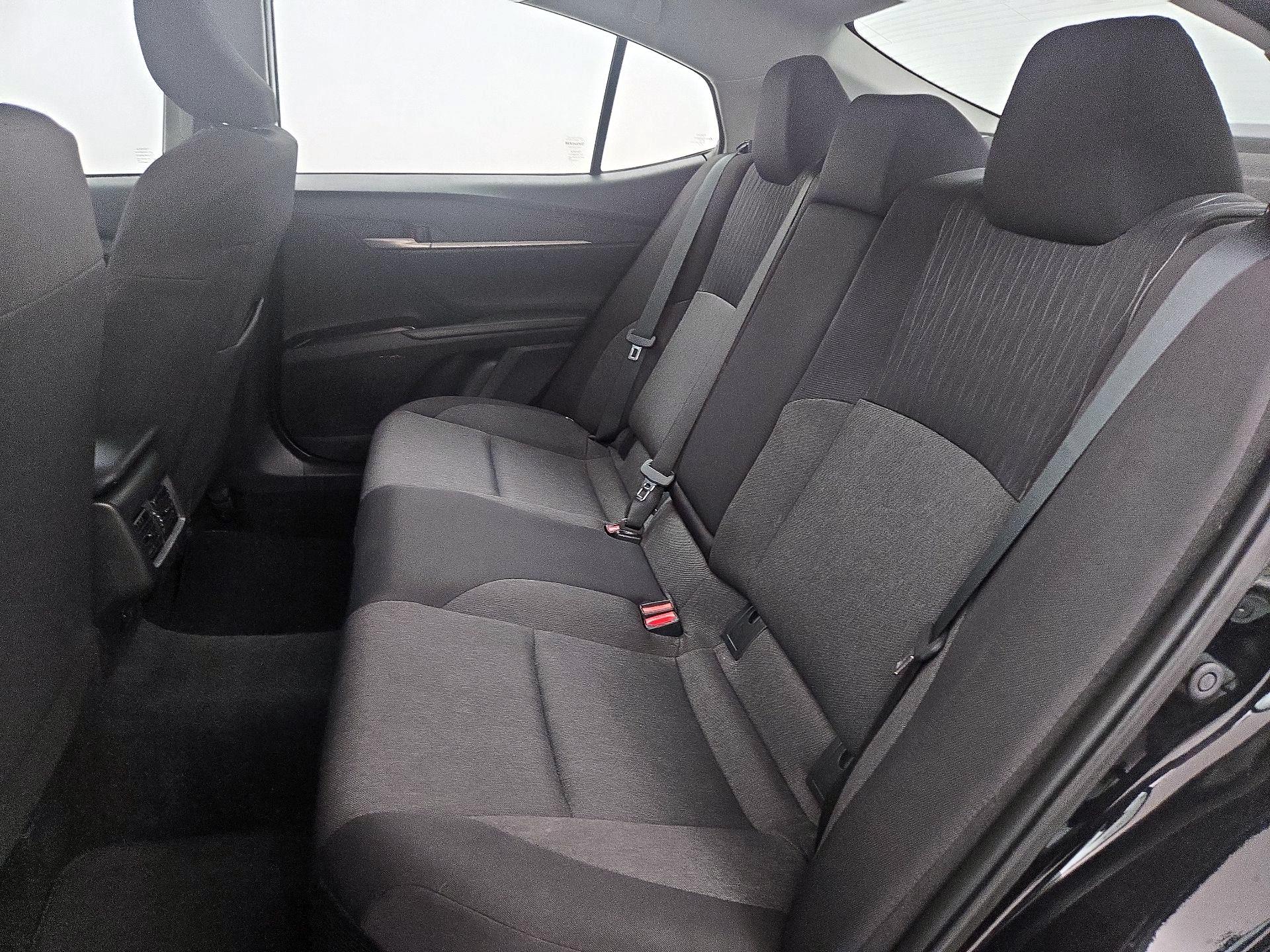 Thumbnail: 2025 Toyota Camry - 19