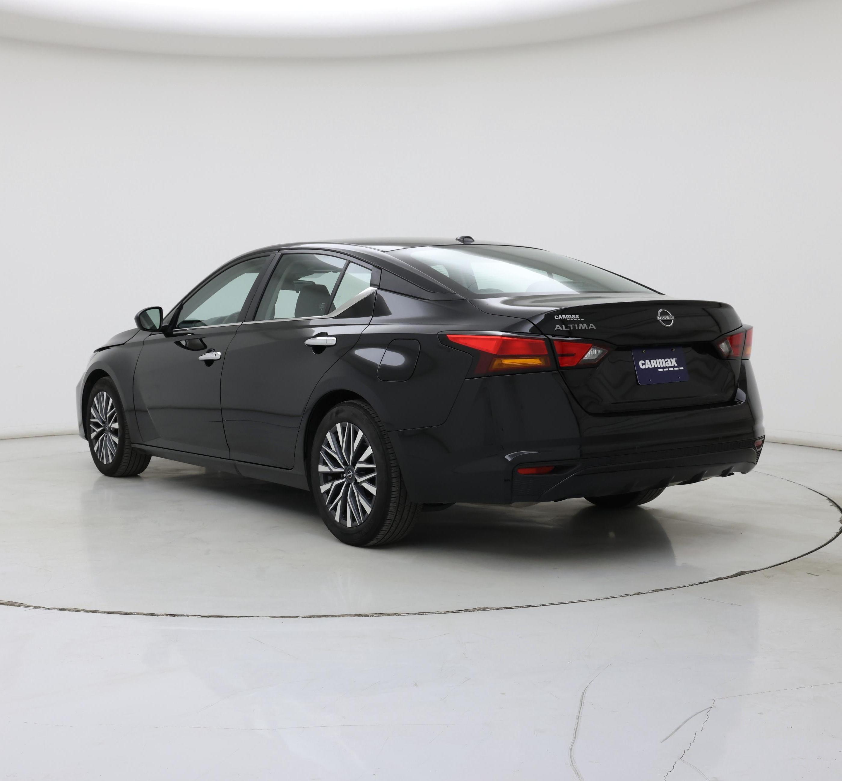 Thumbnail: 2025 Nissan Altima - 2