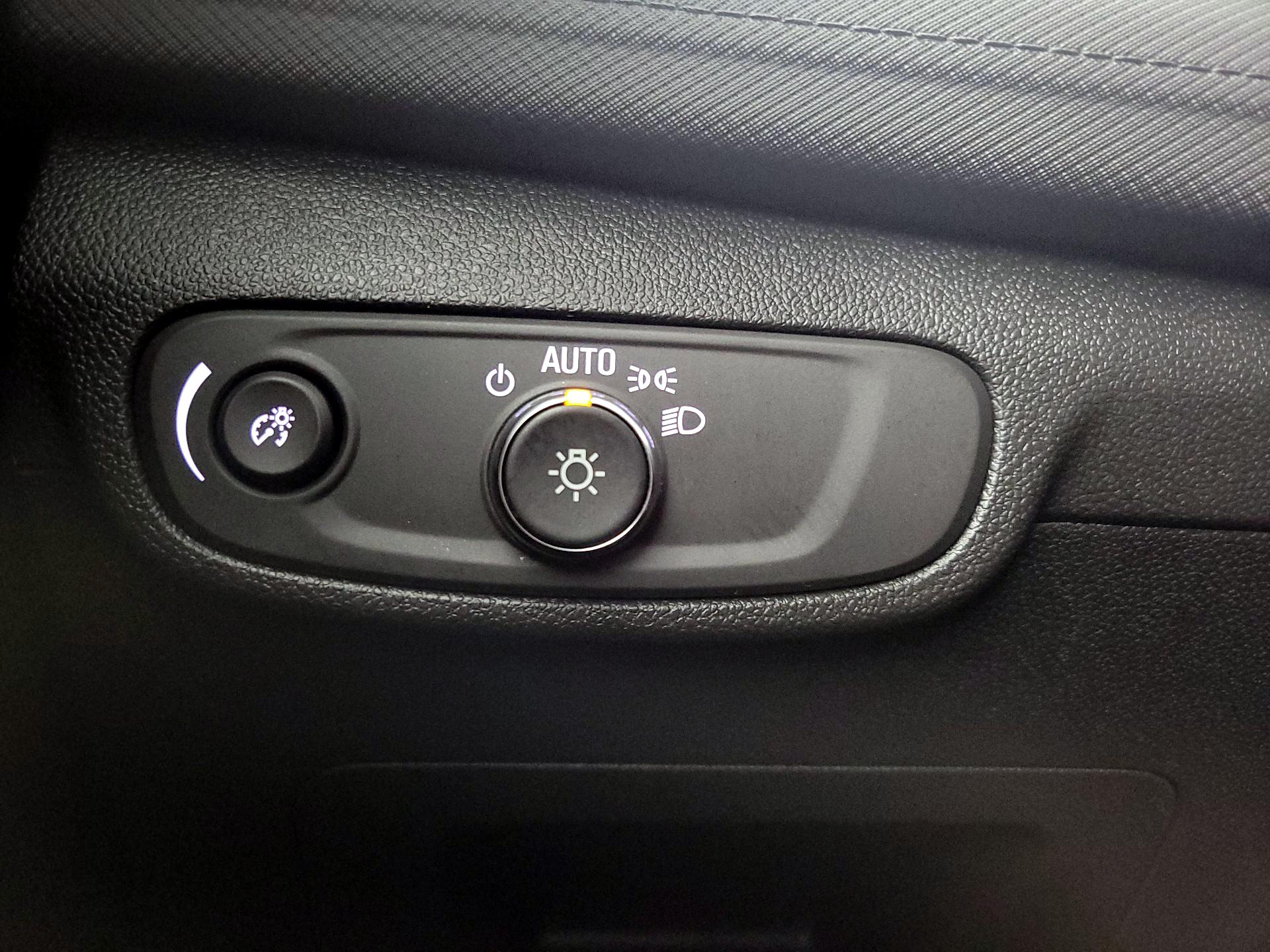 Thumbnail: 2025 Chevrolet TrailBlazer - 13