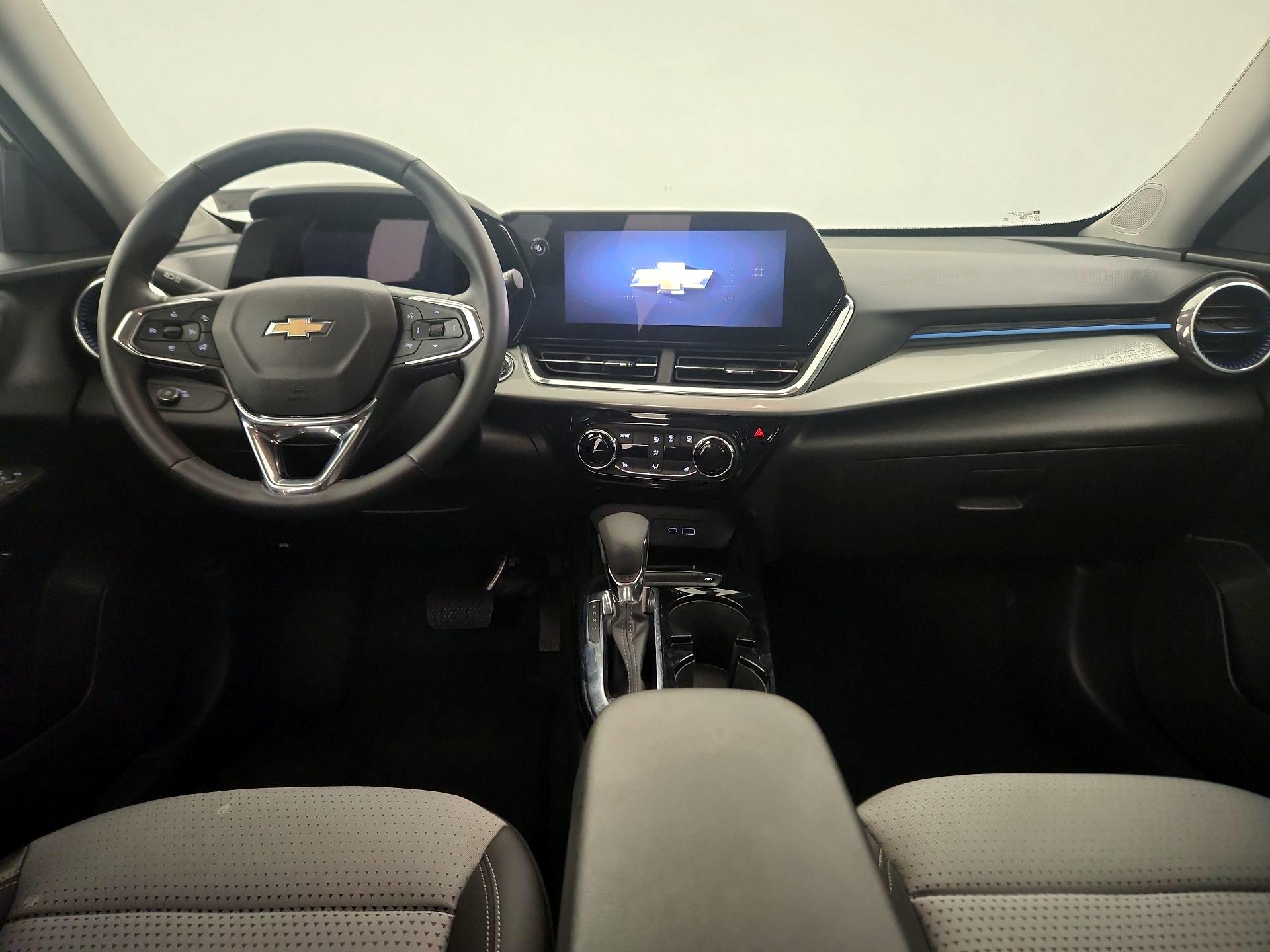 Thumbnail: 2025 Chevrolet Trax - 9