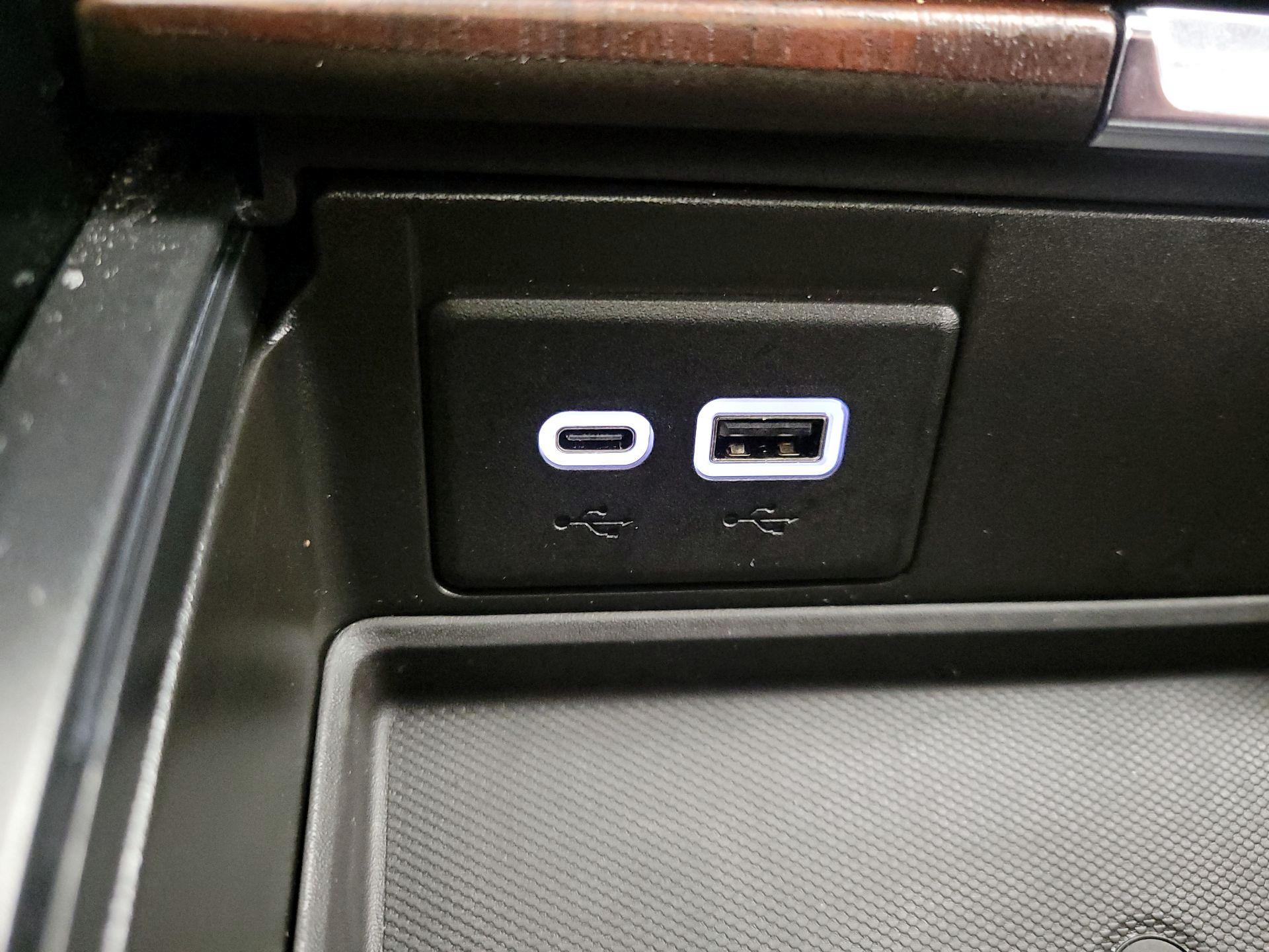 Thumbnail: 2024 GMC Yukon - 19