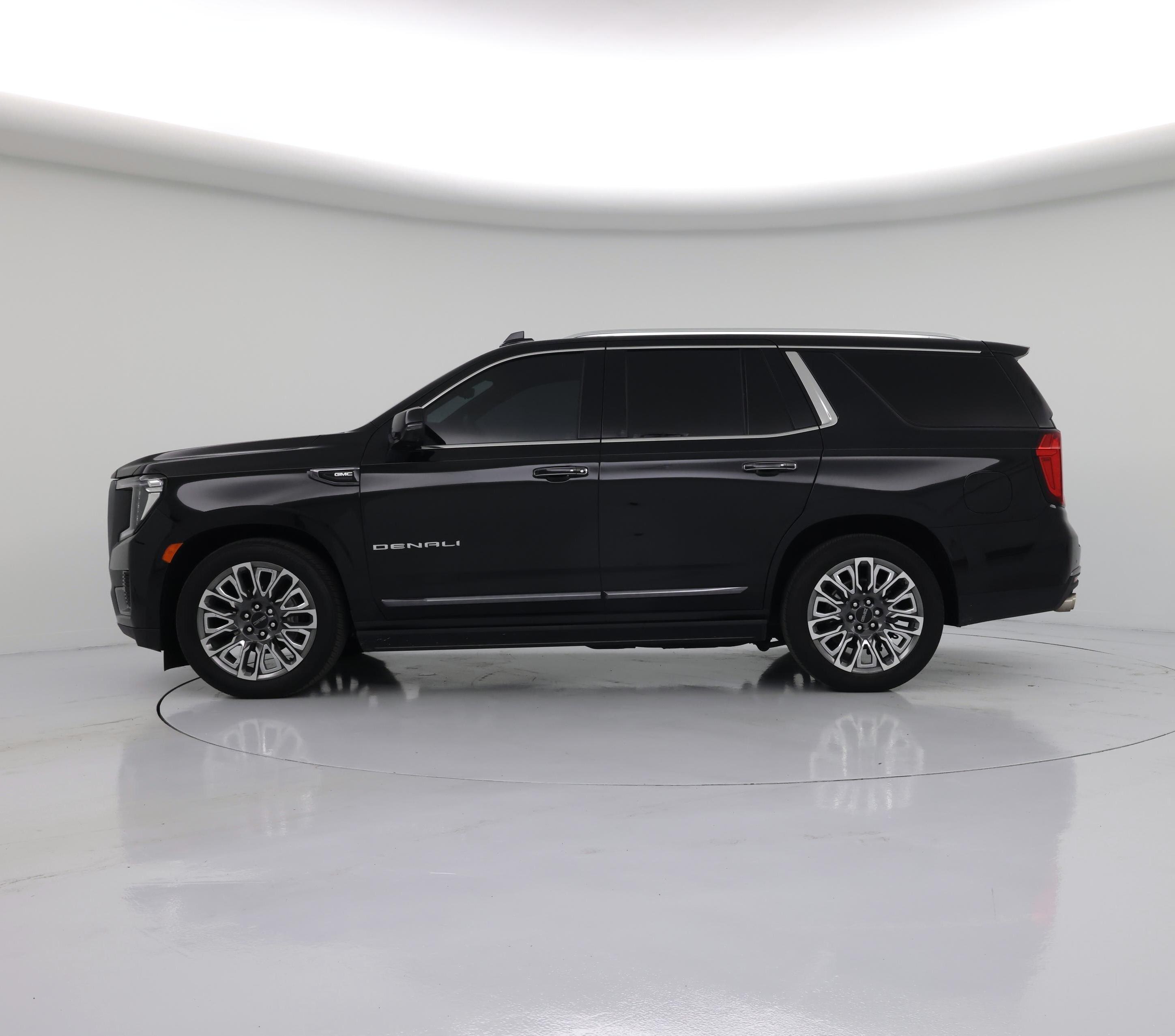 Thumbnail: 2024 GMC Yukon - 3