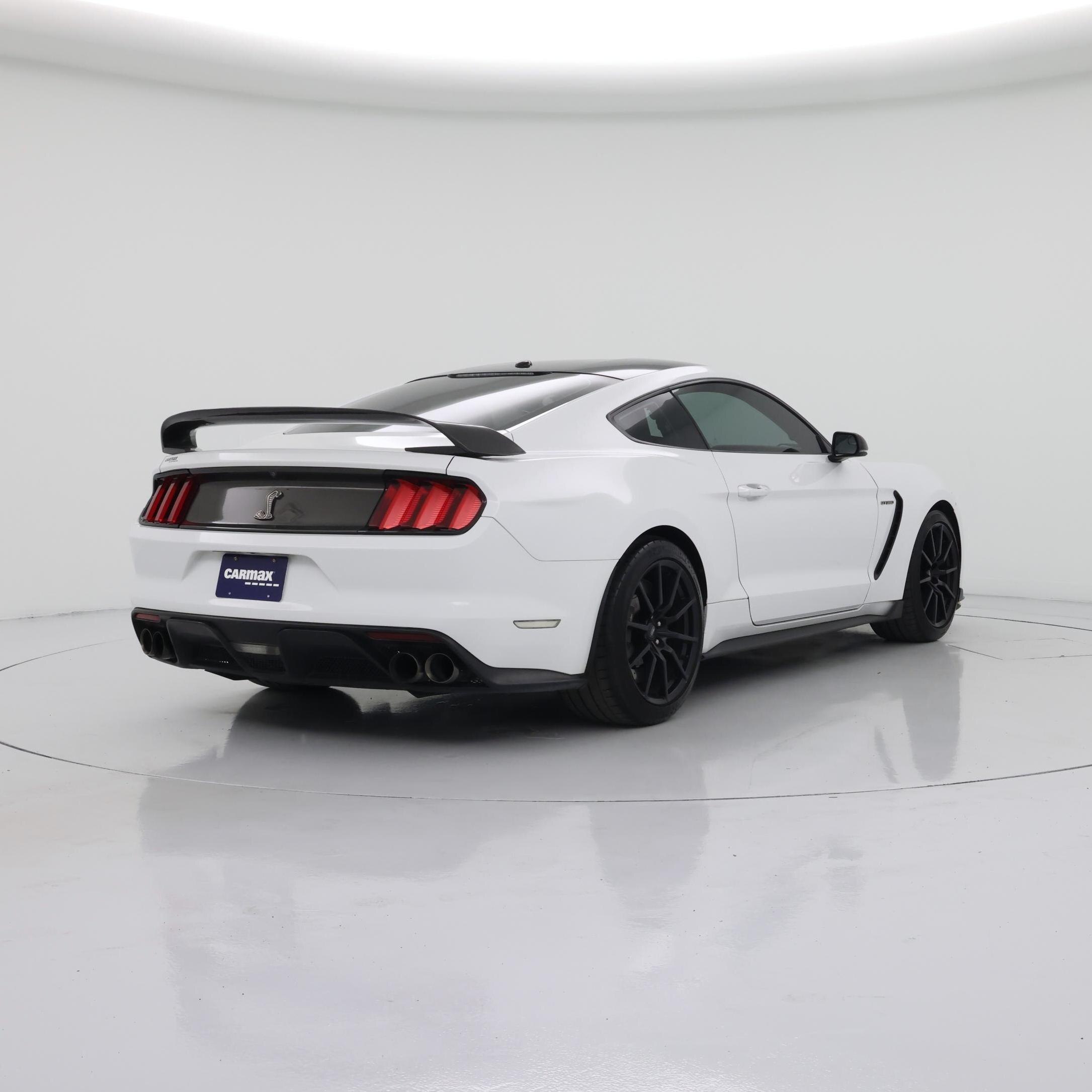 Thumbnail: 2017 Ford Mustang - 8