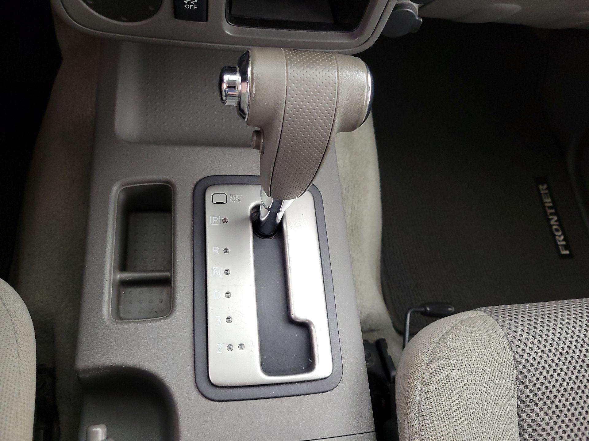 Thumbnail: 2018 Nissan Frontier - 17