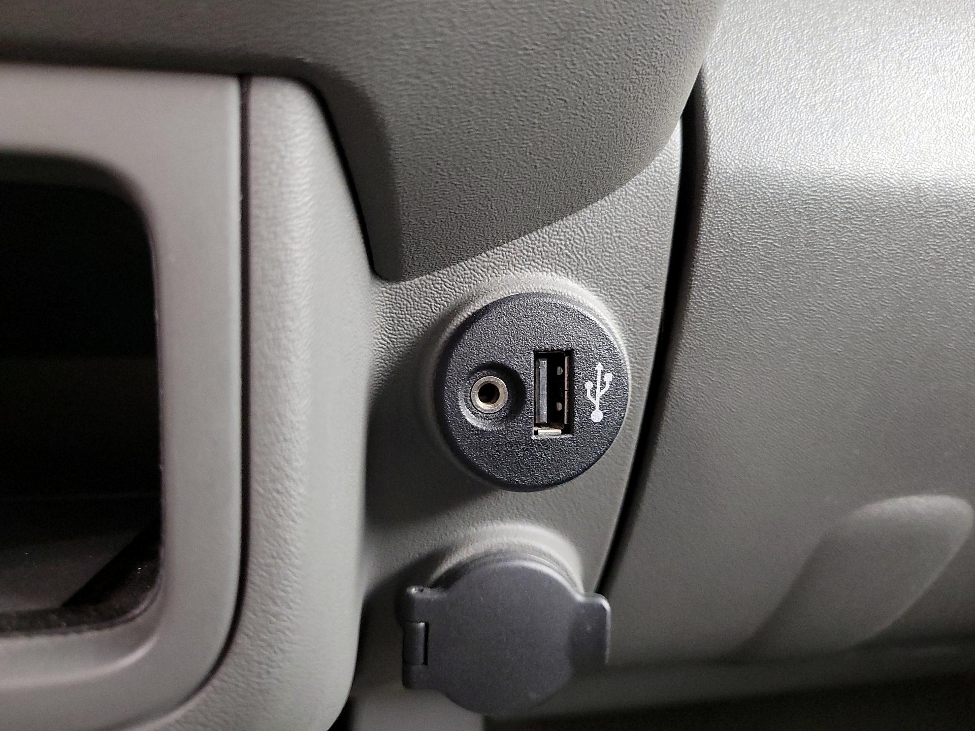 Thumbnail: 2018 Nissan Frontier - 18