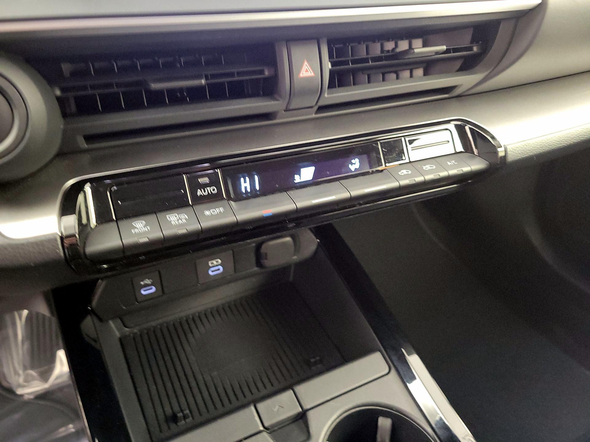 Thumbnail: 2025 Toyota Prius - 16