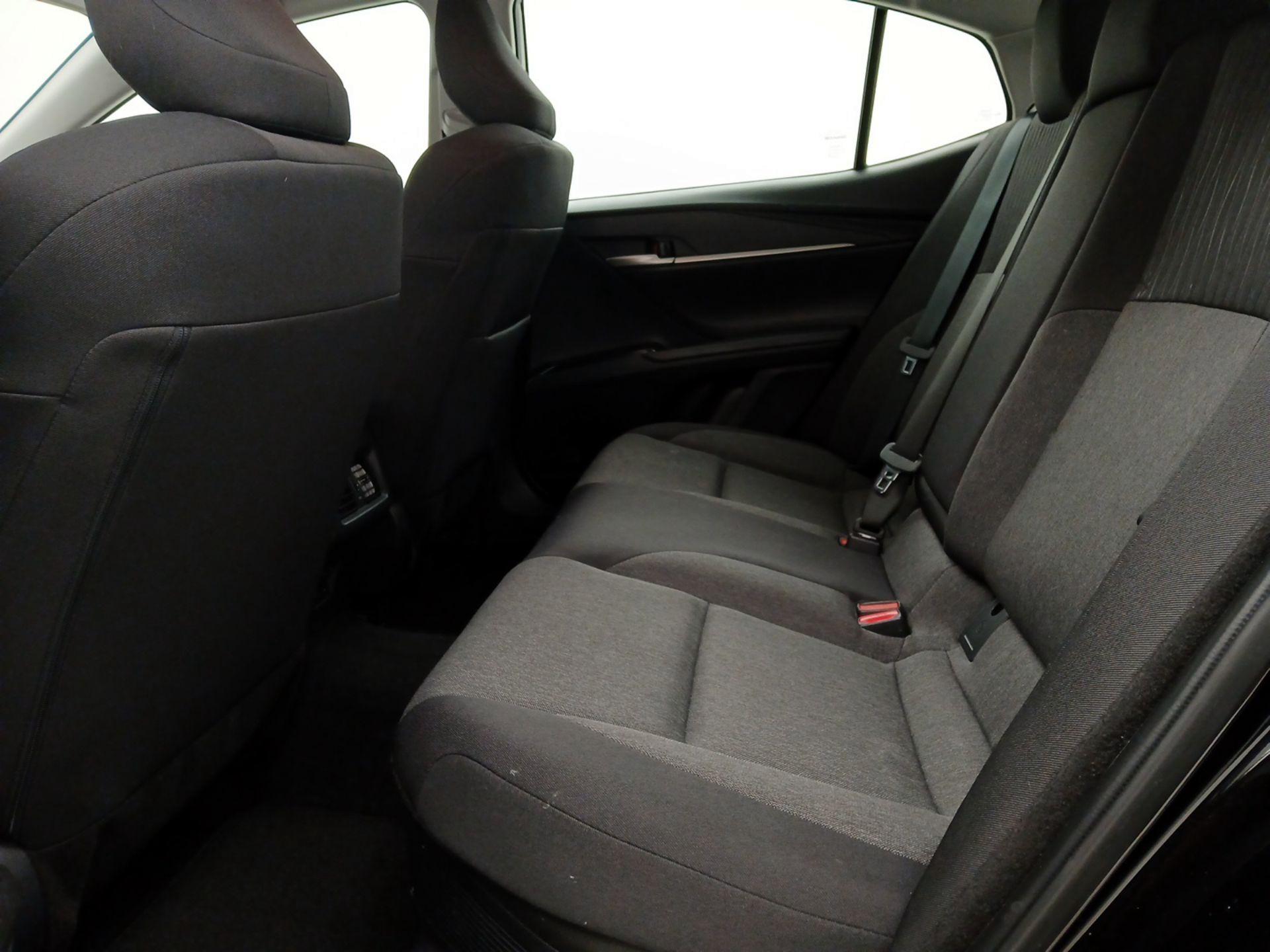 Thumbnail: 2025 Toyota Camry - 20