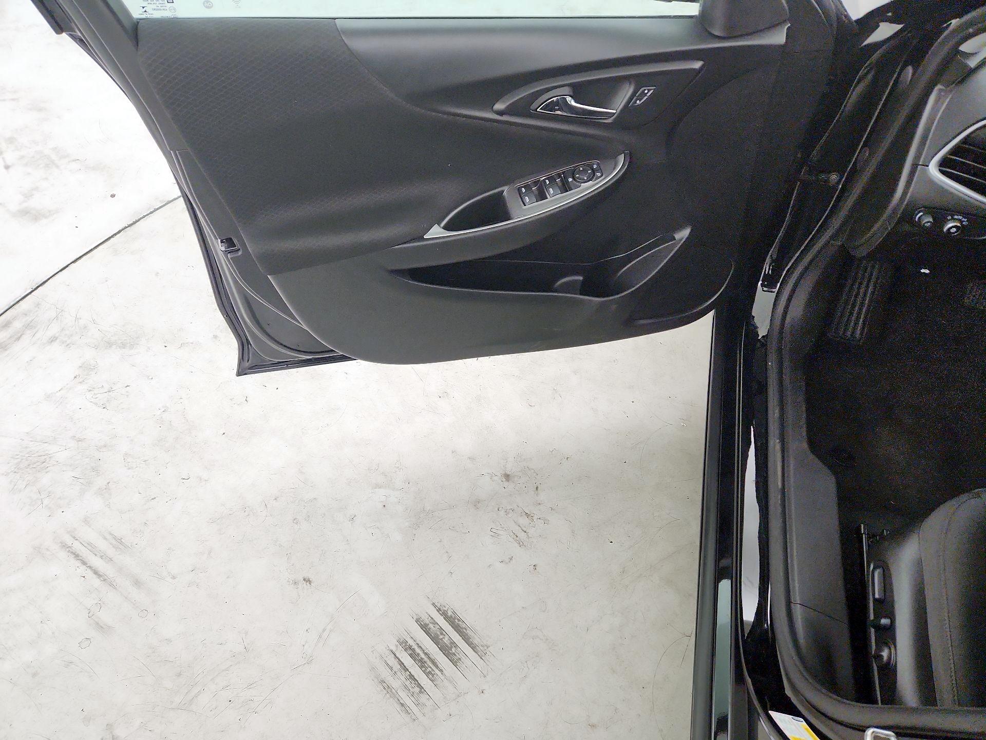 Thumbnail: 2024 Chevrolet Malibu - 10