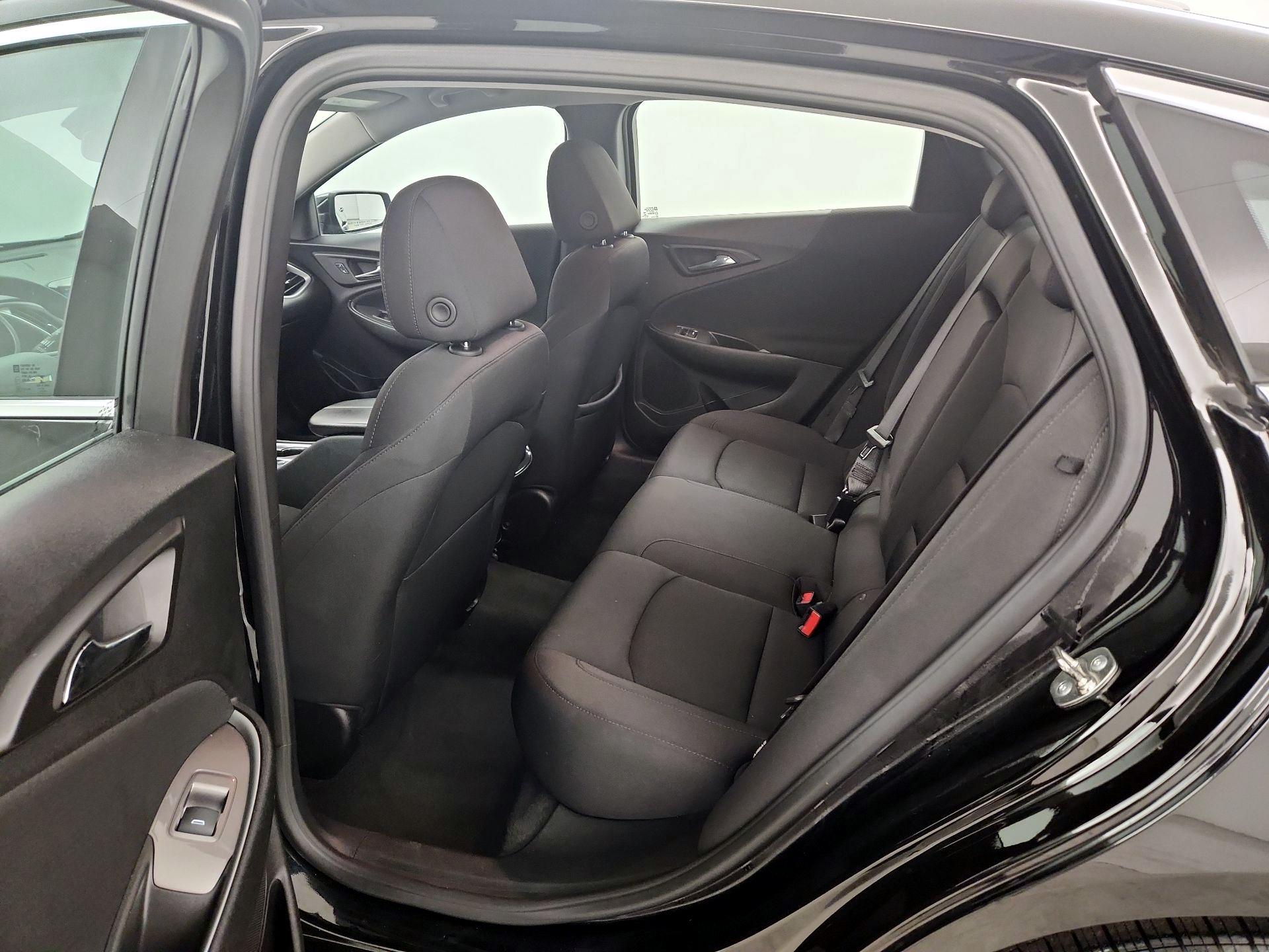 Thumbnail: 2024 Chevrolet Malibu - 17