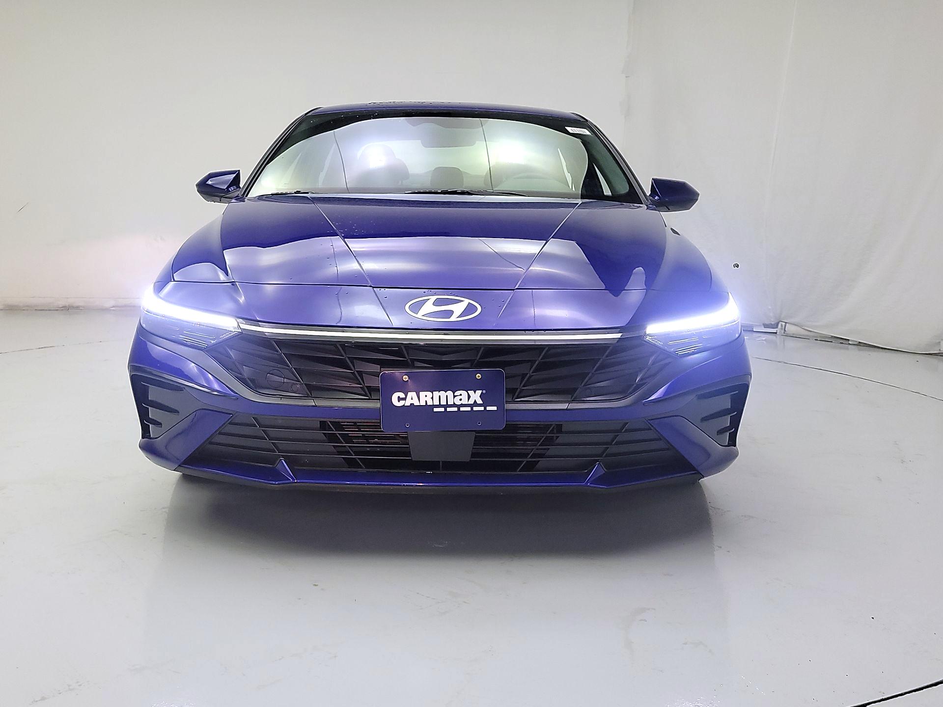 Thumbnail: 2025 Hyundai Elantra - 2