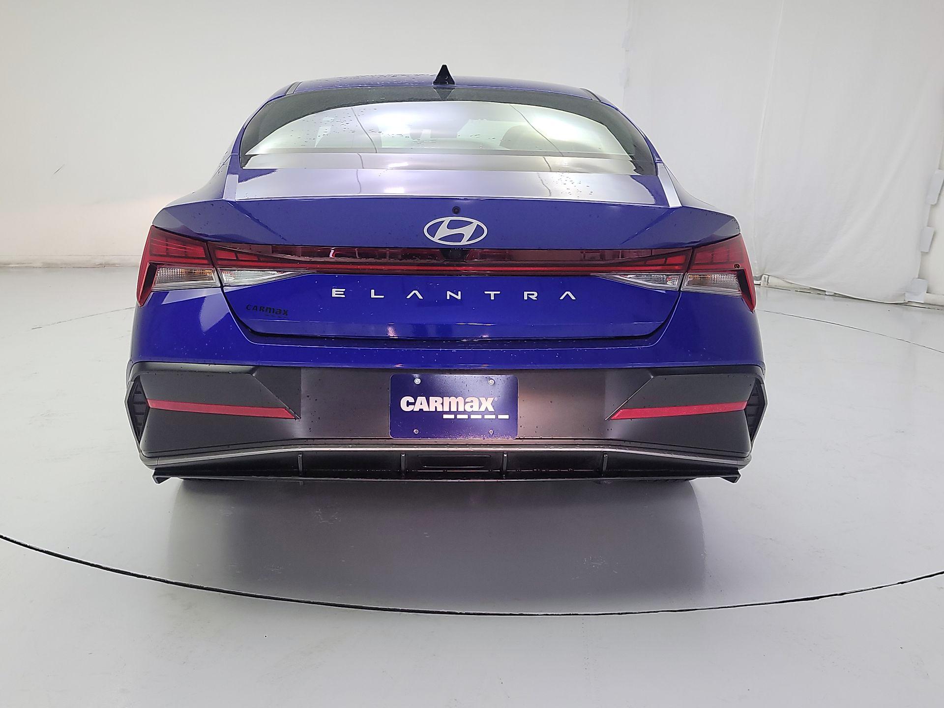 Thumbnail: 2025 Hyundai Elantra - 6