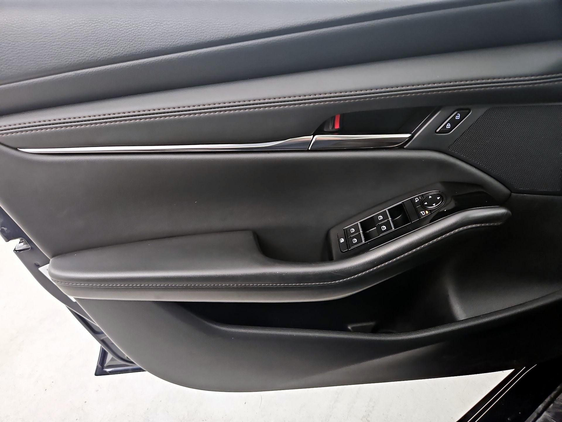 Thumbnail: 2025 Mazda Mazda3 - 12