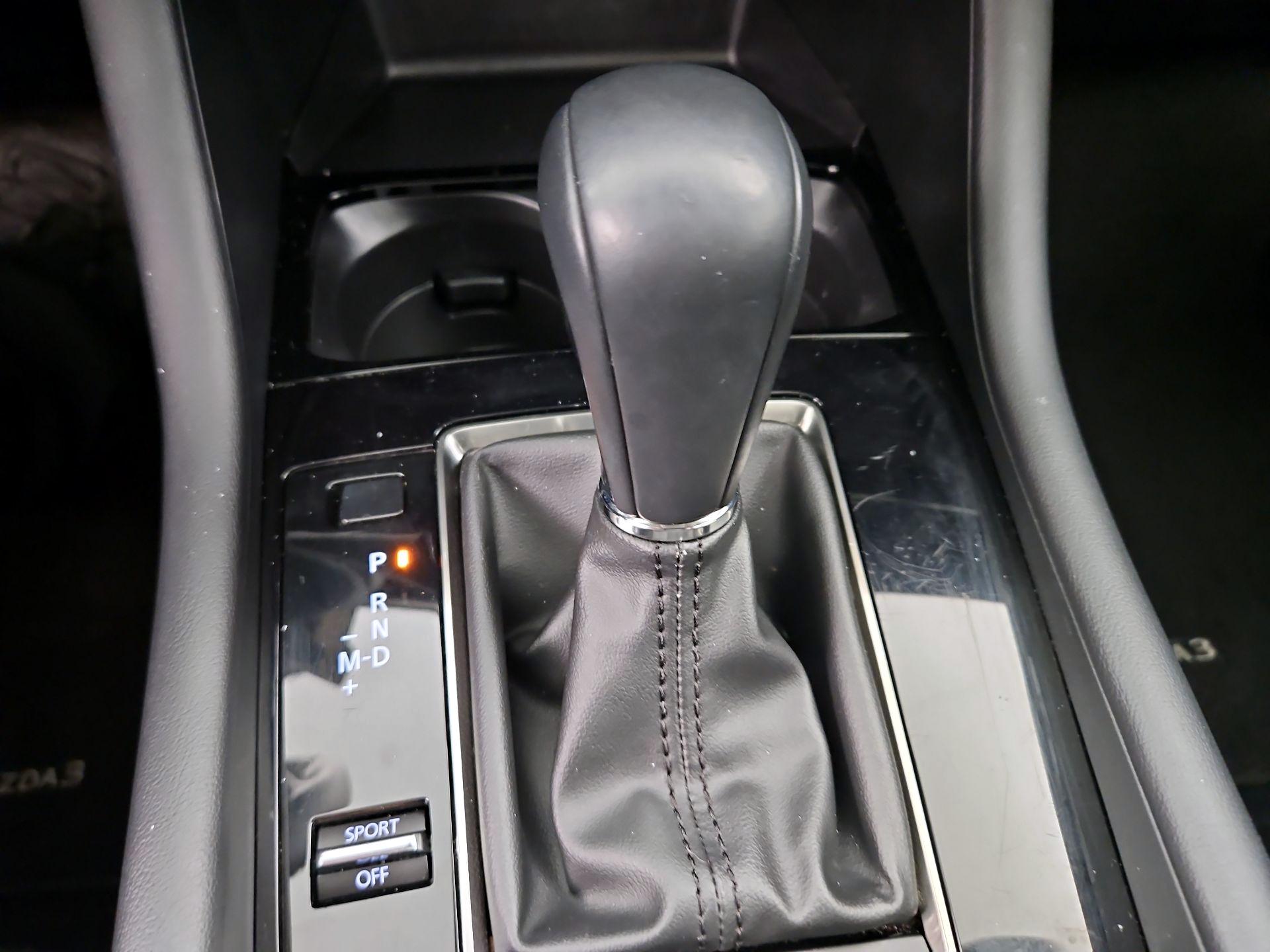 Thumbnail: 2025 Mazda Mazda3 - 17