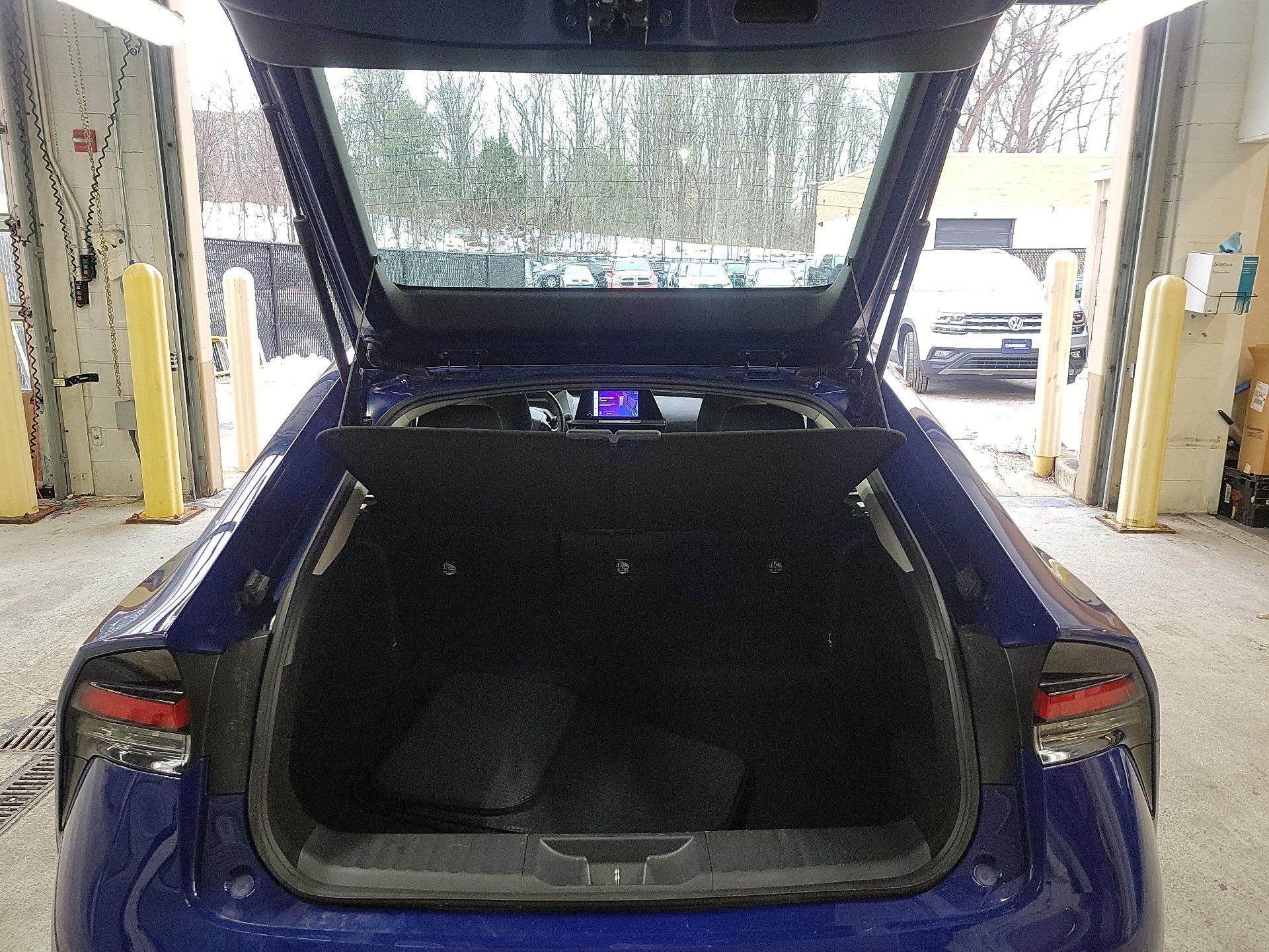 Thumbnail: 2025 Toyota Prius - 18