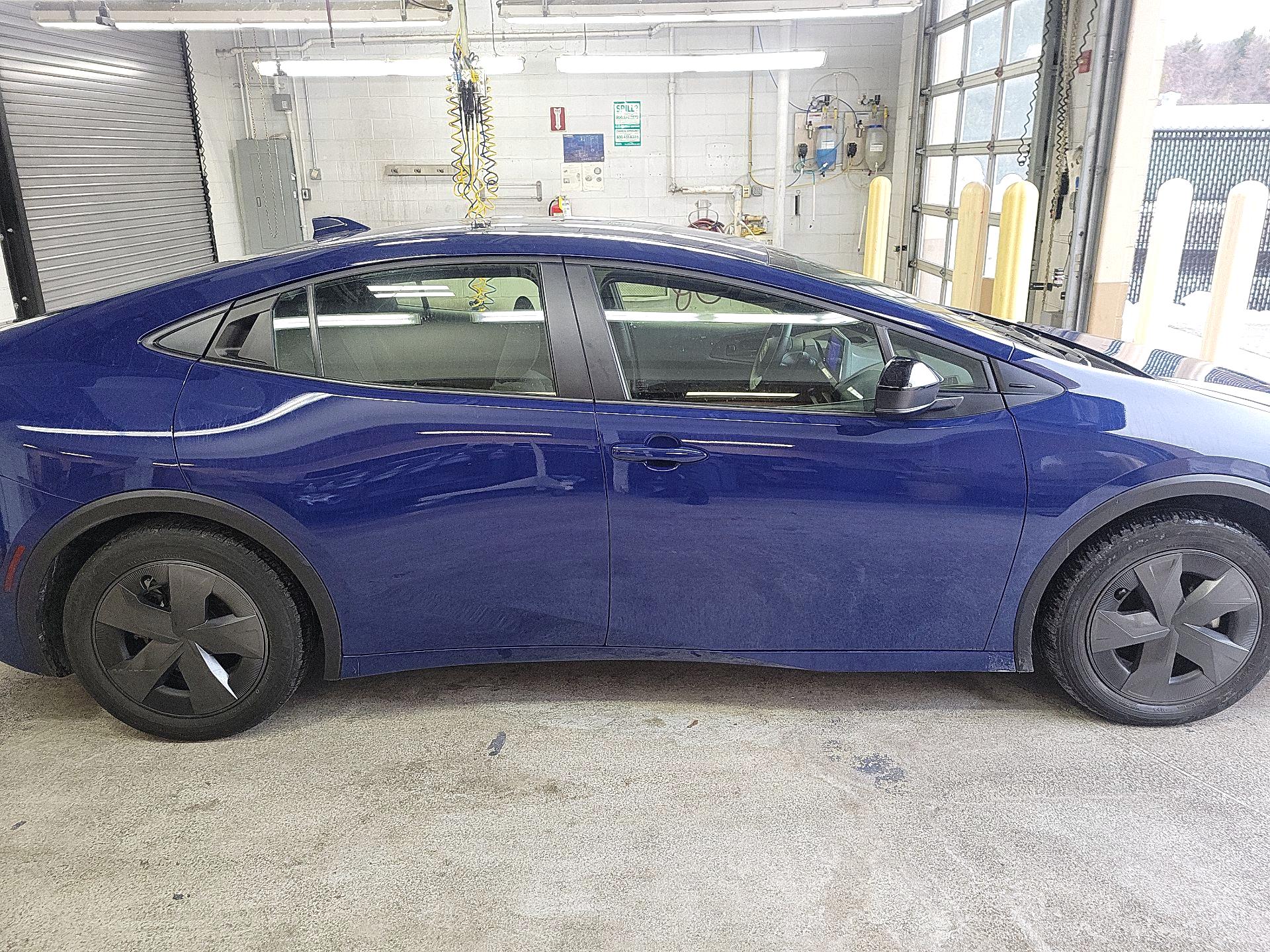 Thumbnail: 2025 Toyota Prius - 4