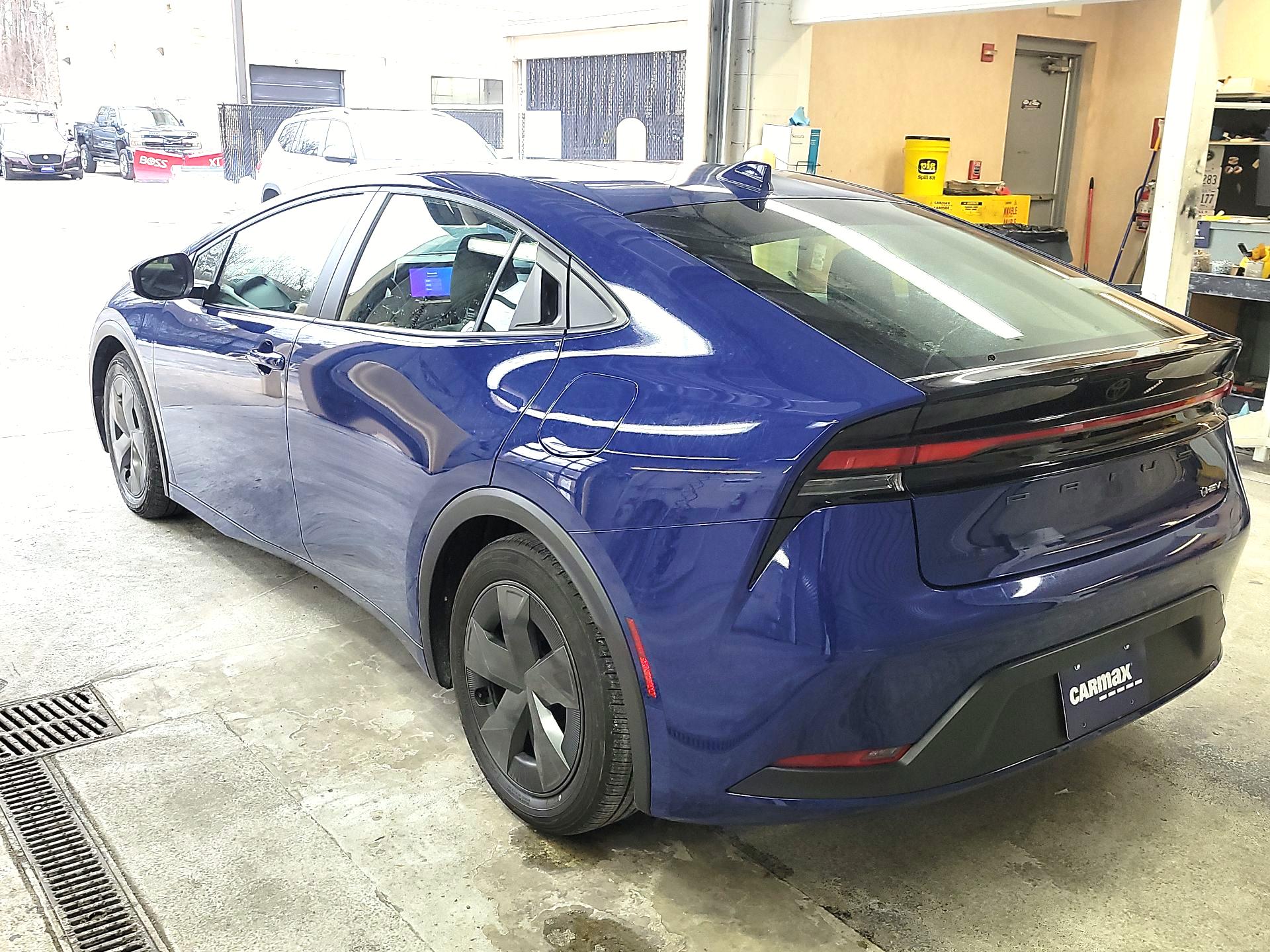 Thumbnail: 2025 Toyota Prius - 7