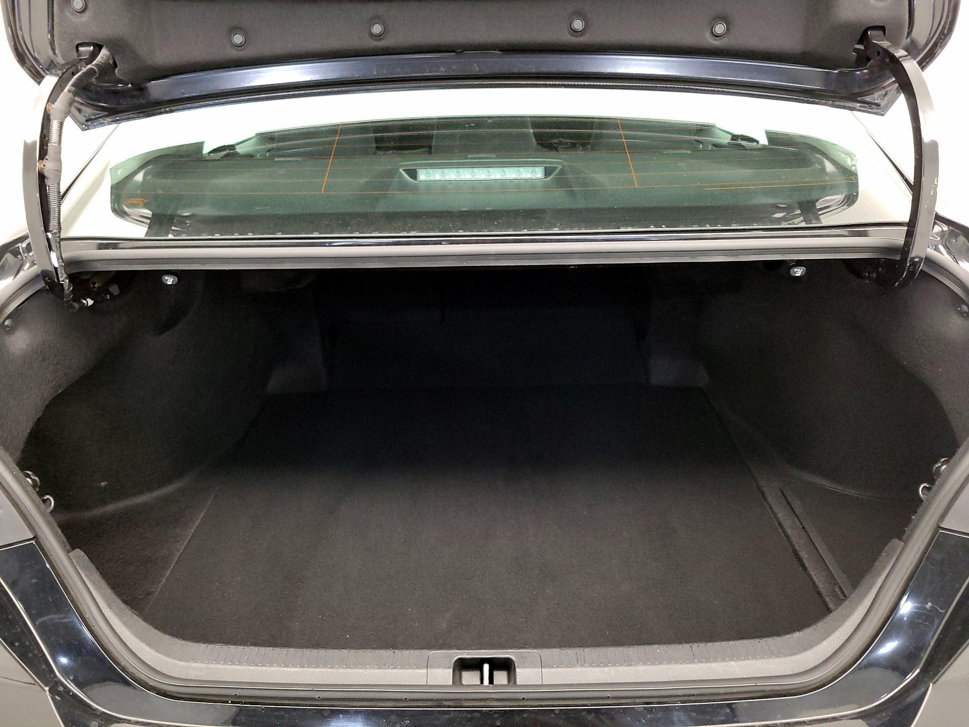 Thumbnail: 2025 Toyota Camry - 19