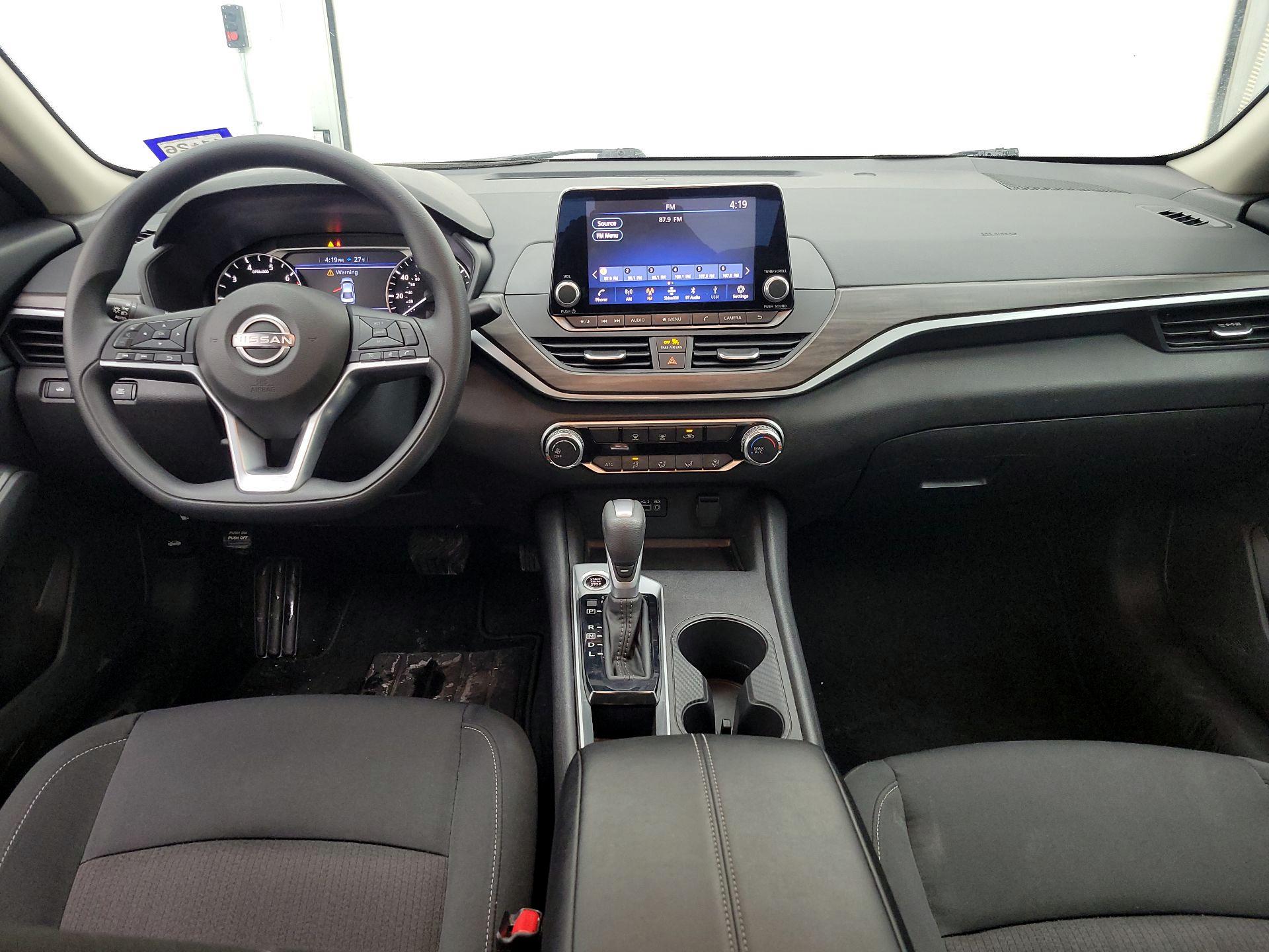 Thumbnail: 2025 Nissan Altima - 9