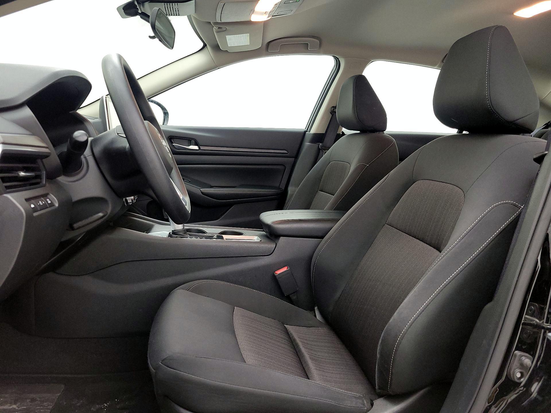 Thumbnail: 2025 Nissan Altima - 11