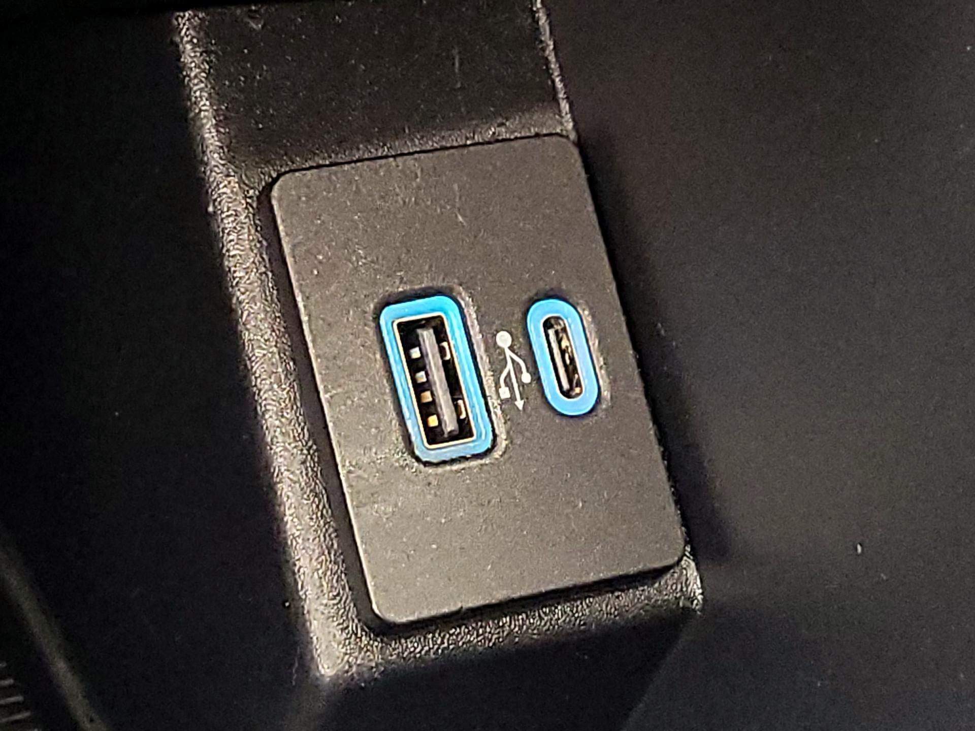 Thumbnail: 2024 Ford Edge - 18