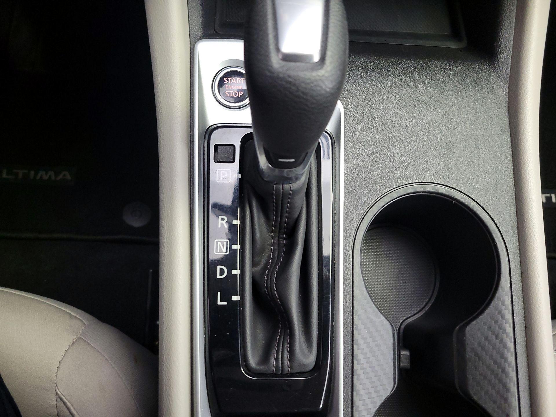 Thumbnail: 2025 Nissan Altima - 17