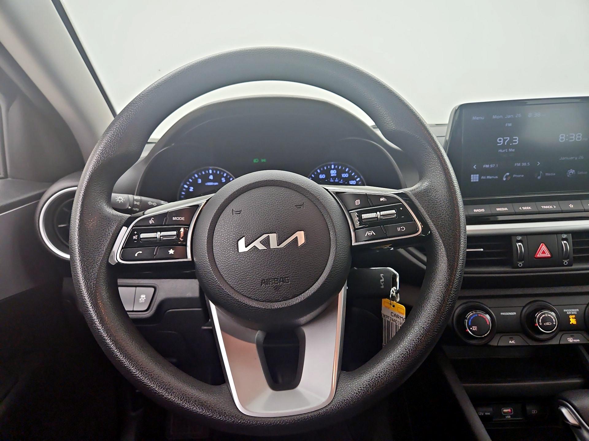 Thumbnail: 2024 Kia Forte - 10