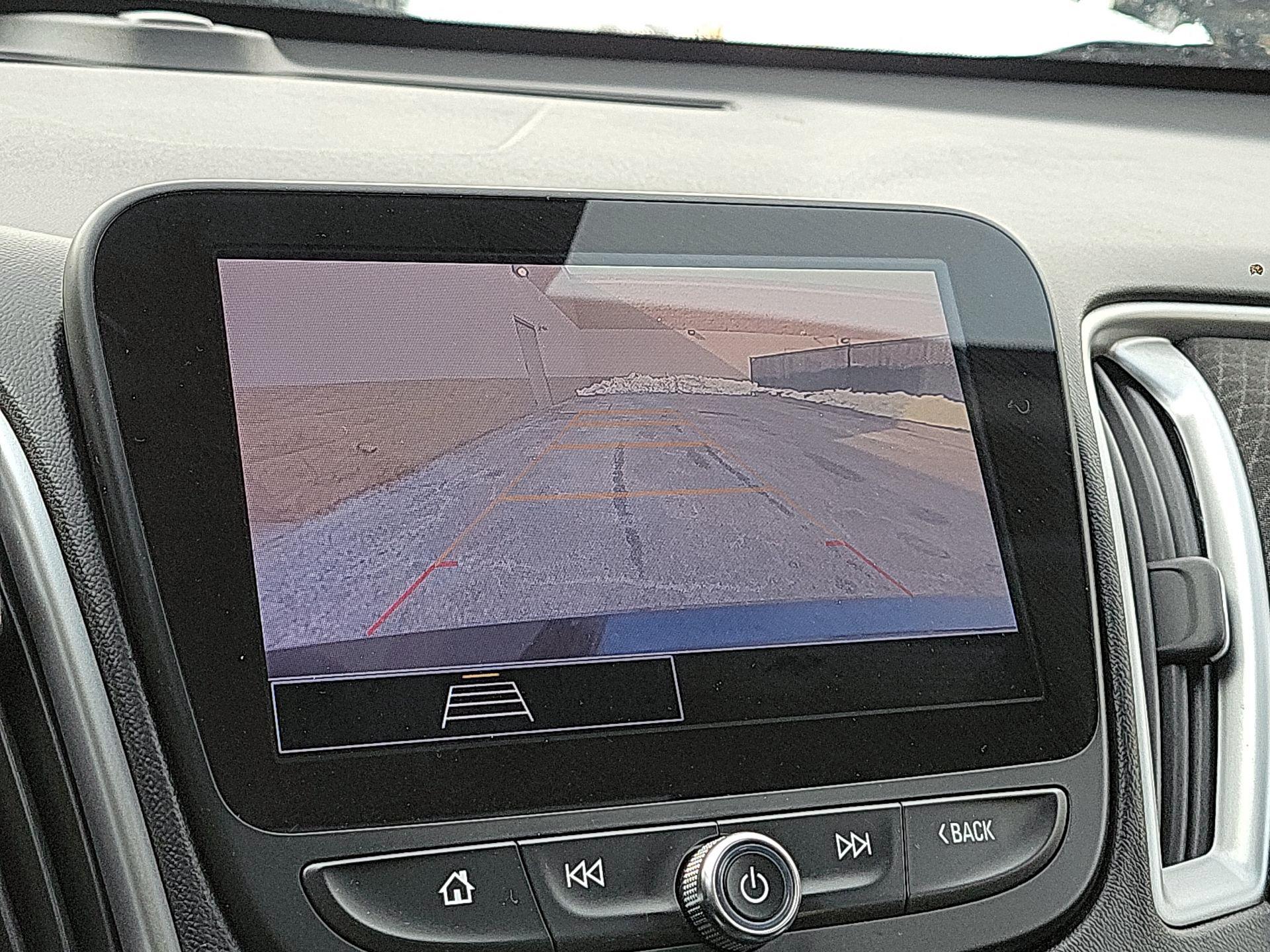 Thumbnail: 2024 Chevrolet Malibu - 12