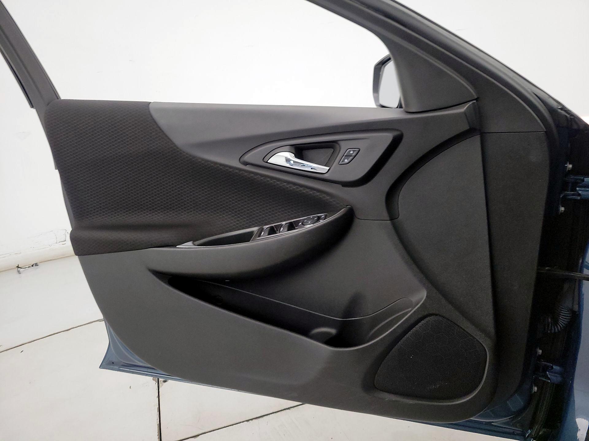 Thumbnail: 2024 Chevrolet Malibu - 12