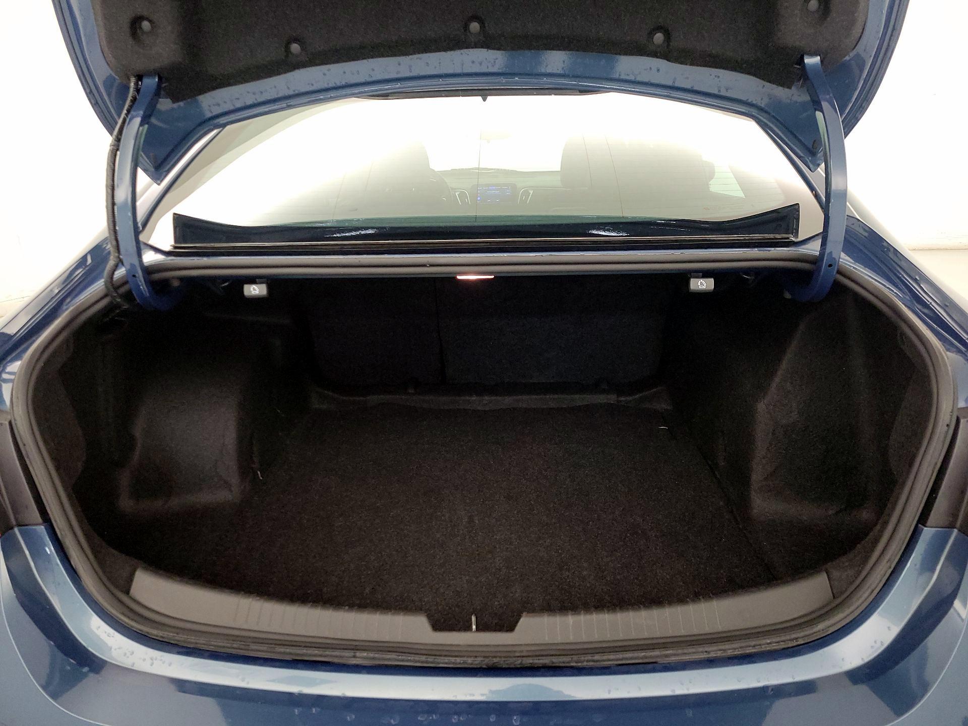 Thumbnail: 2024 Chevrolet Malibu - 20