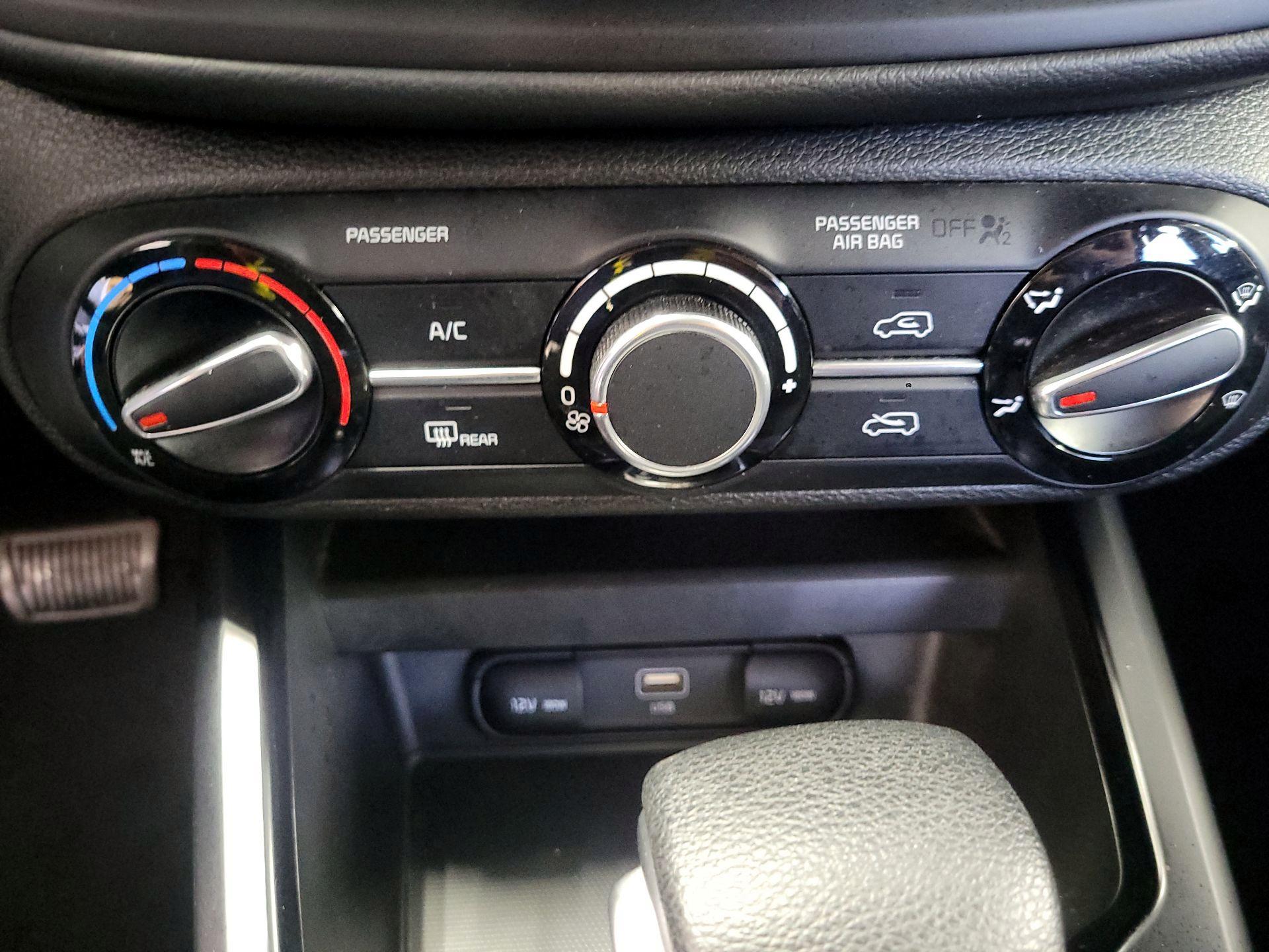 Thumbnail: 2025 Kia Soul - 16