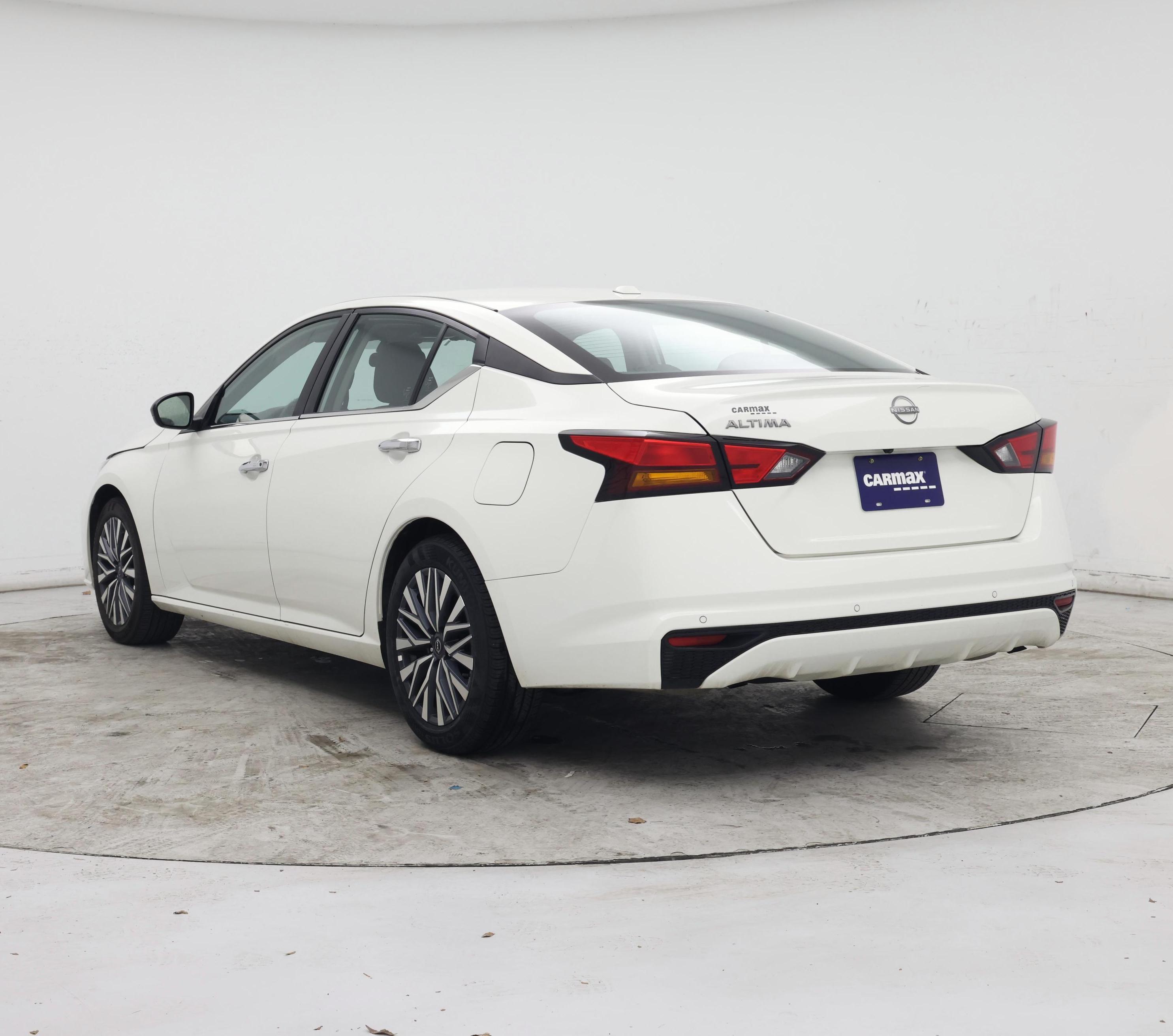 Thumbnail: 2025 Nissan Altima - 2