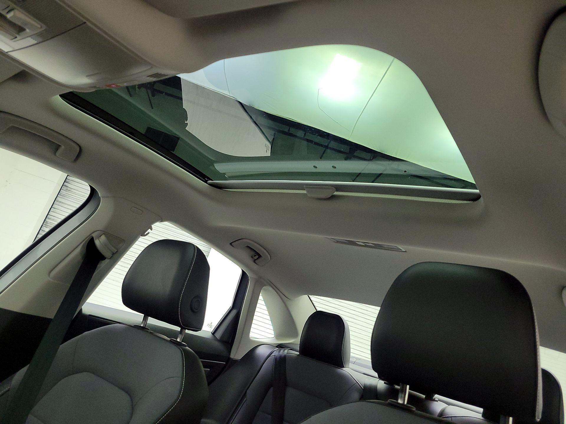 Thumbnail: 2025 Volkswagen Jetta - 19