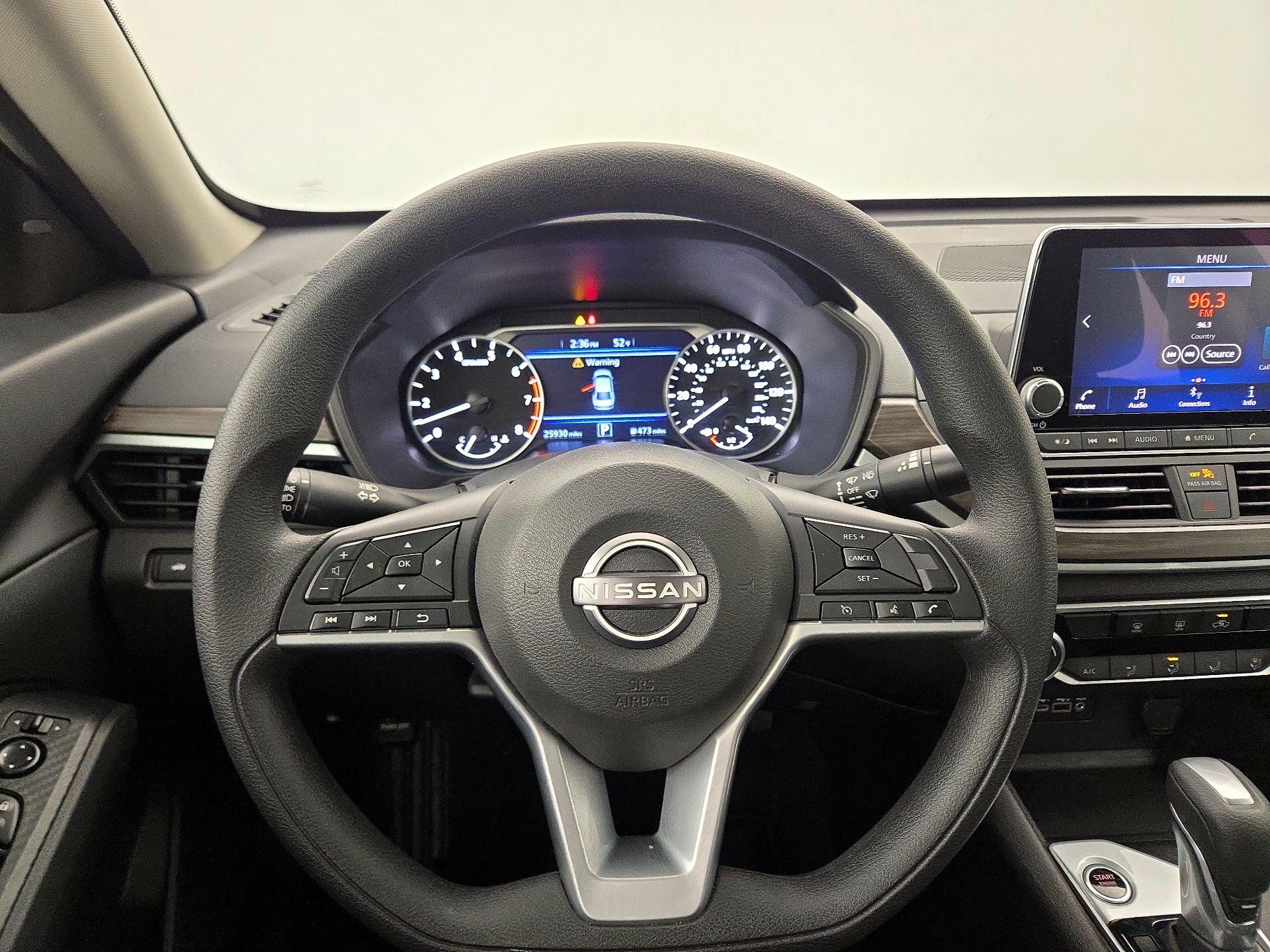 Thumbnail: 2025 Nissan Altima - 10