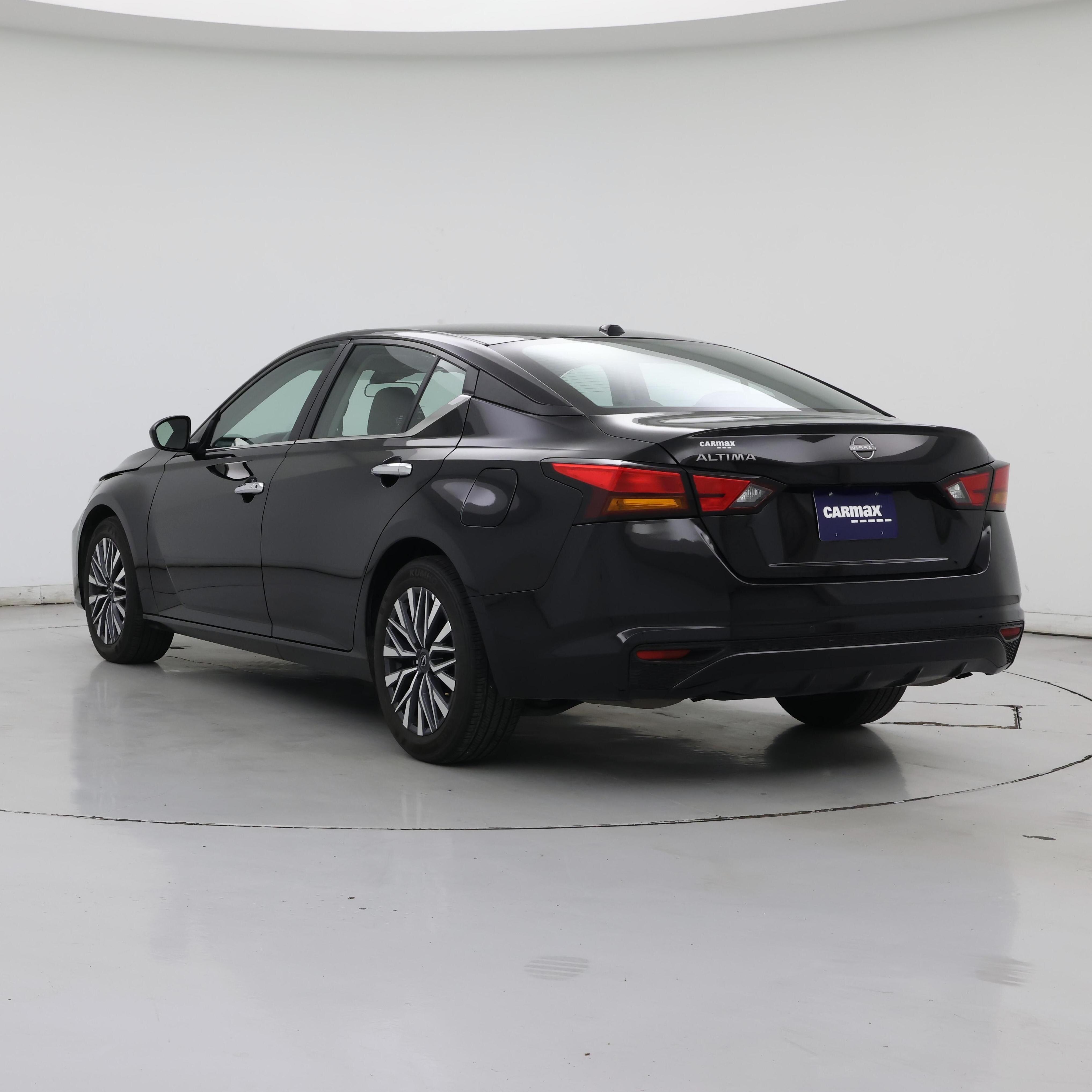 Thumbnail: 2025 Nissan Altima - 2