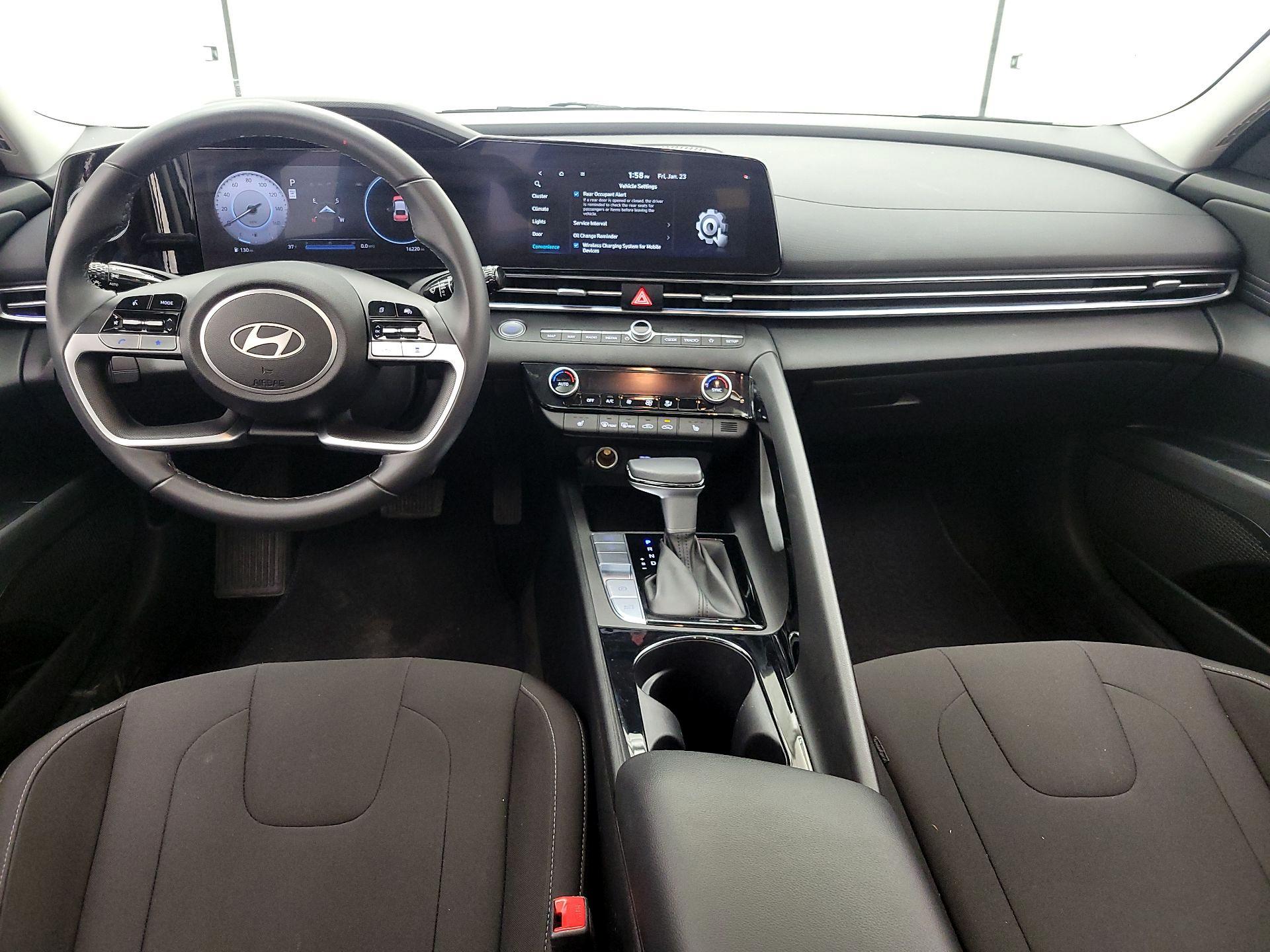 Thumbnail: 2025 Hyundai Elantra - 9