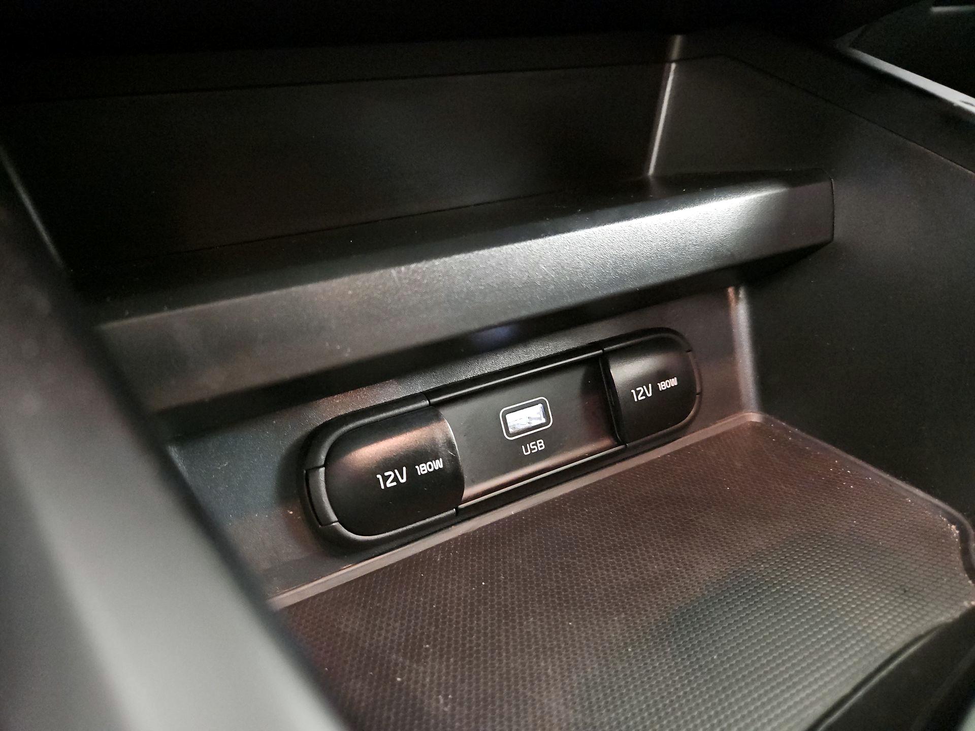 Thumbnail: 2025 Kia Soul - 18