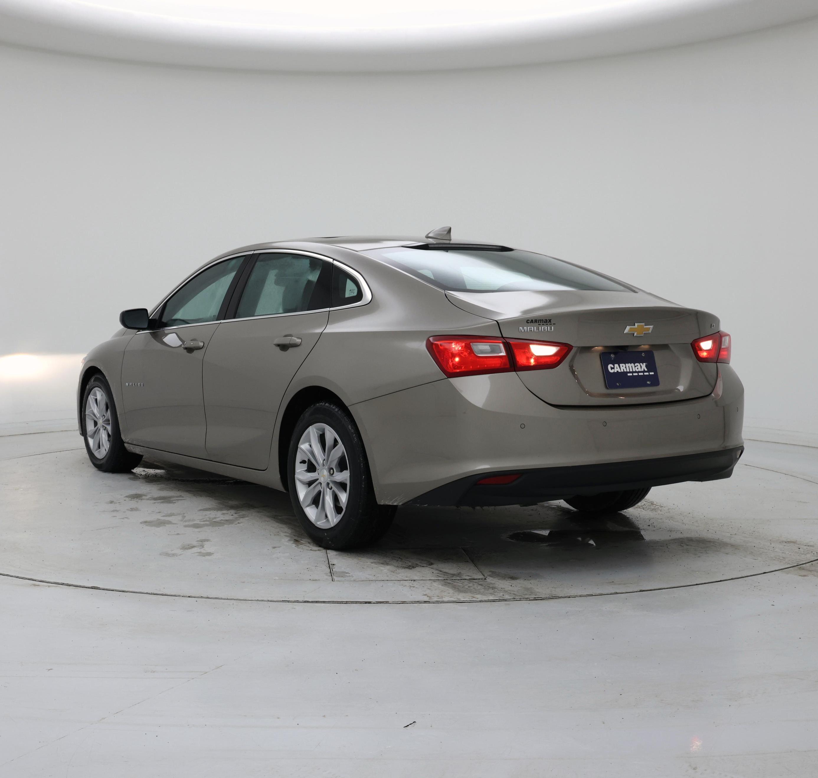 Thumbnail: 2024 Chevrolet Malibu - 2
